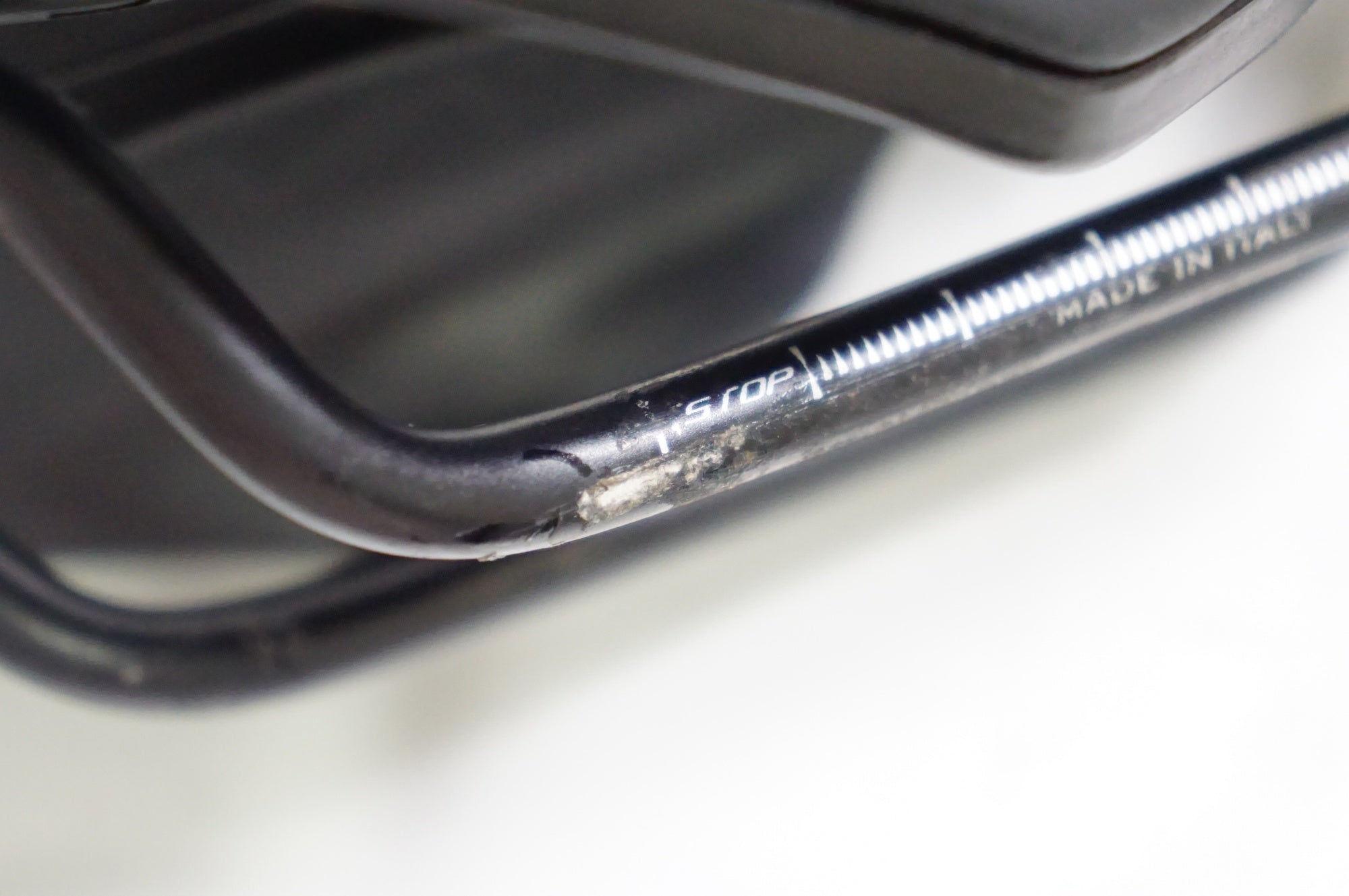 SELLE ITALIA 「セライタリア」 WATT GEL SUPERFLOWS サドル / 熊谷本店