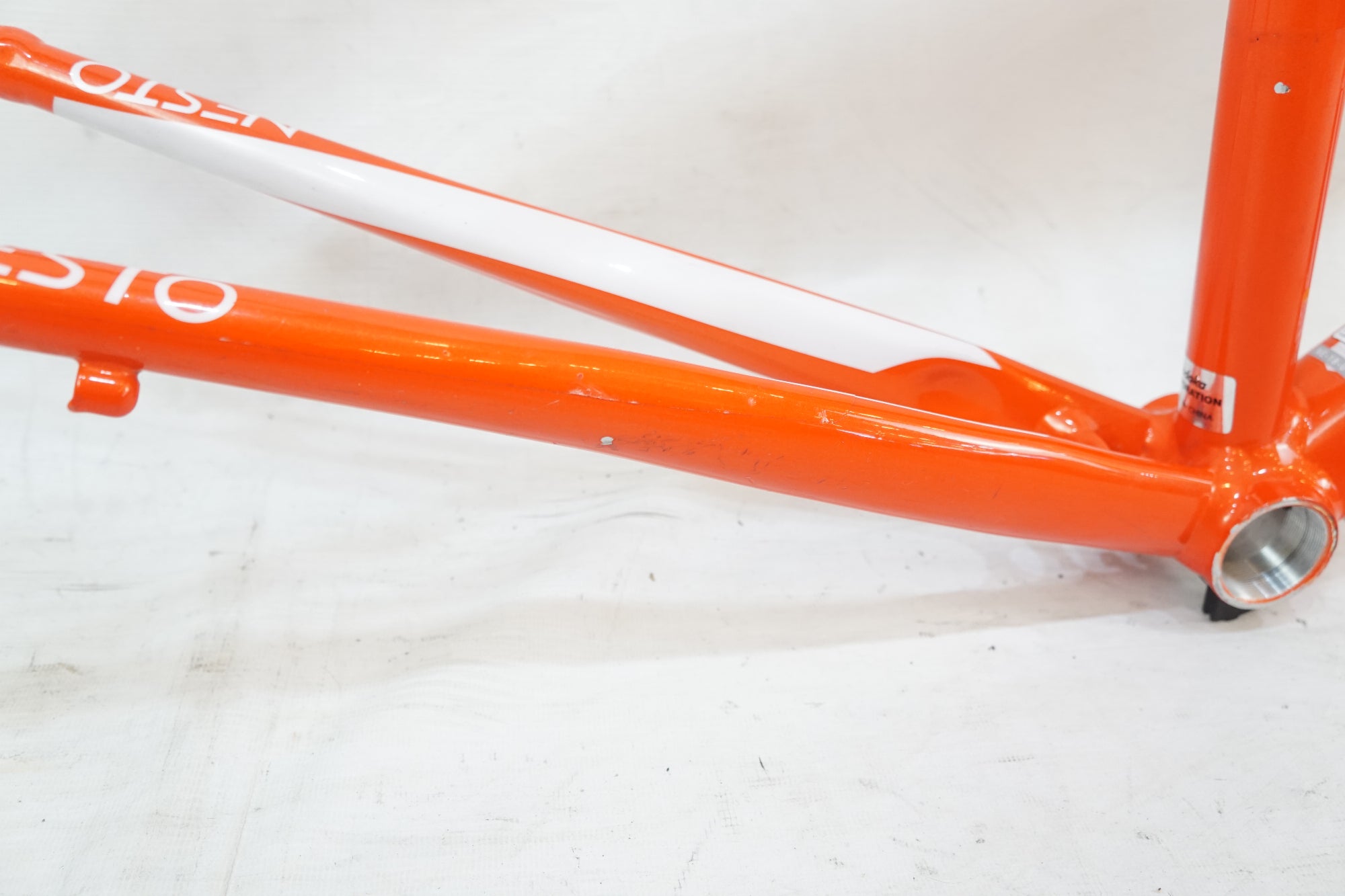 NESTO 「ネスト」 FALAD 年式不明 フレームセット / バイチャリ浦和ベース