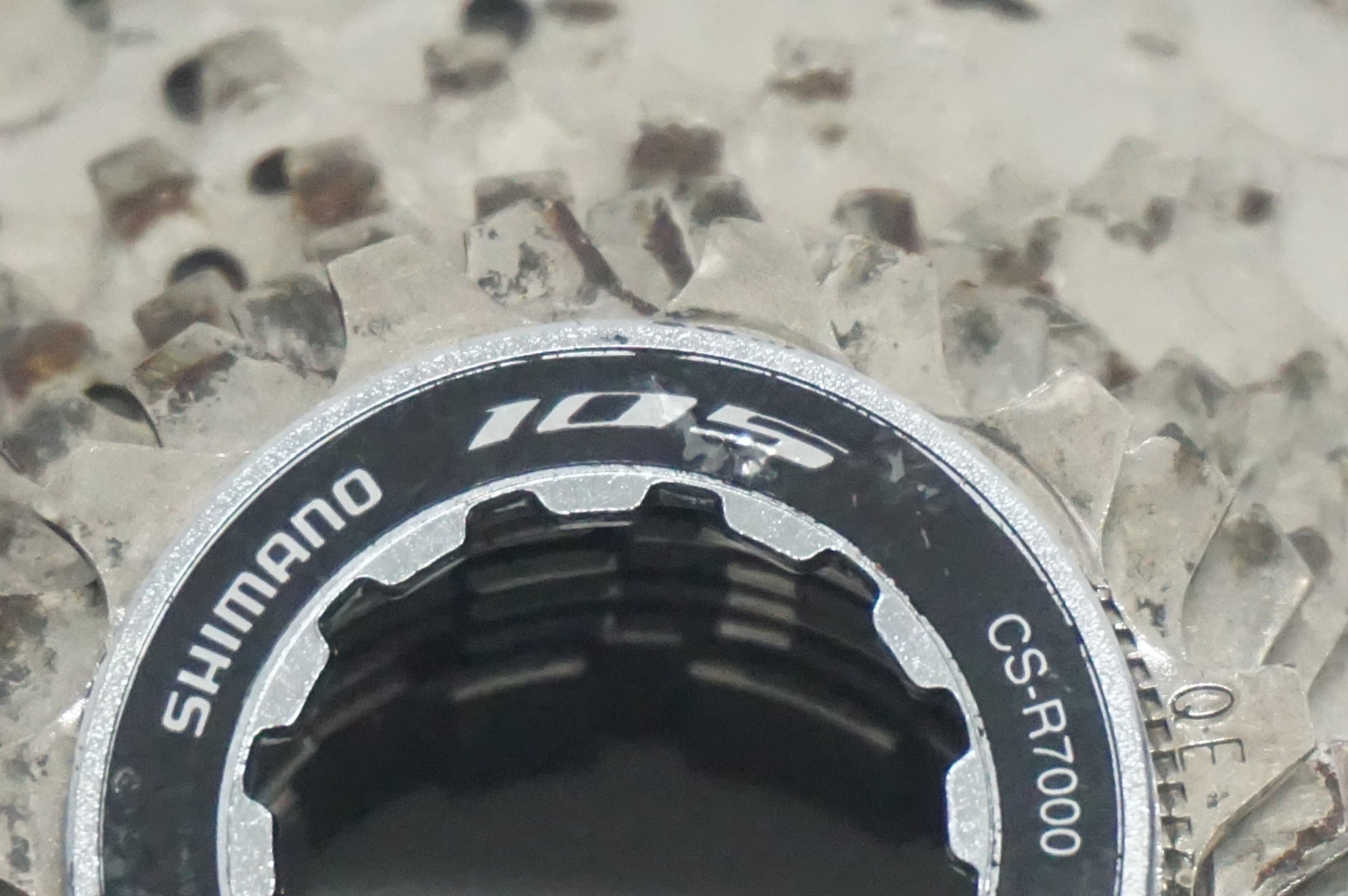 SHIMANO 「シマノ」 105 CS-R7000 11-30T スプロケット / 福岡店