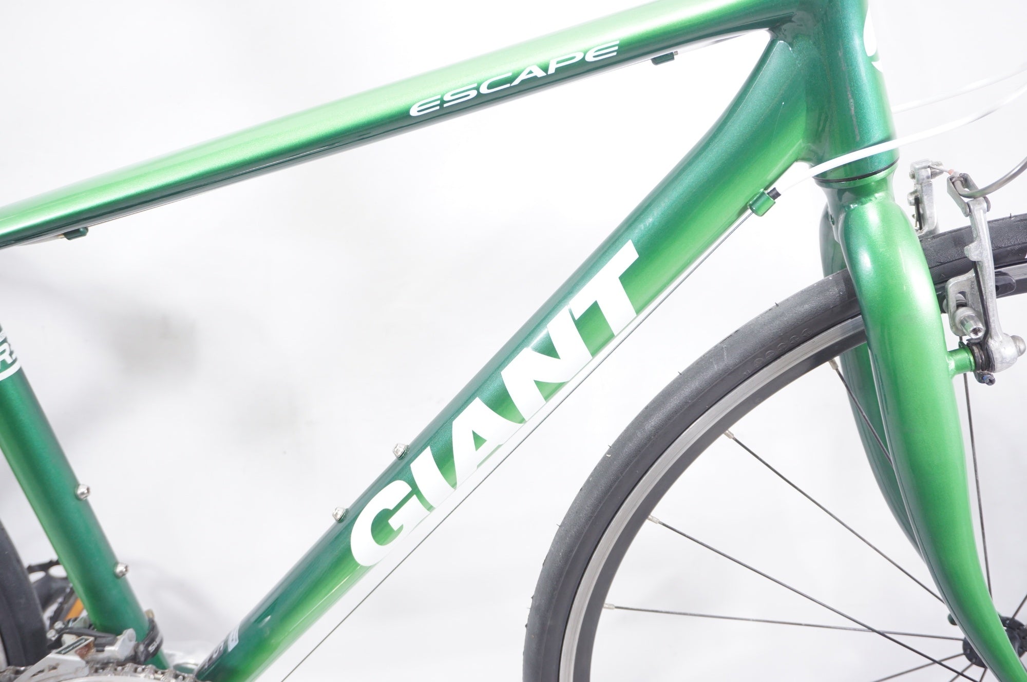 GIANT ESCAPE R3 2017 引き取り限定 GIANT 「ジャイアント」 ESCAPE R3 2017年モデル クロスバイク