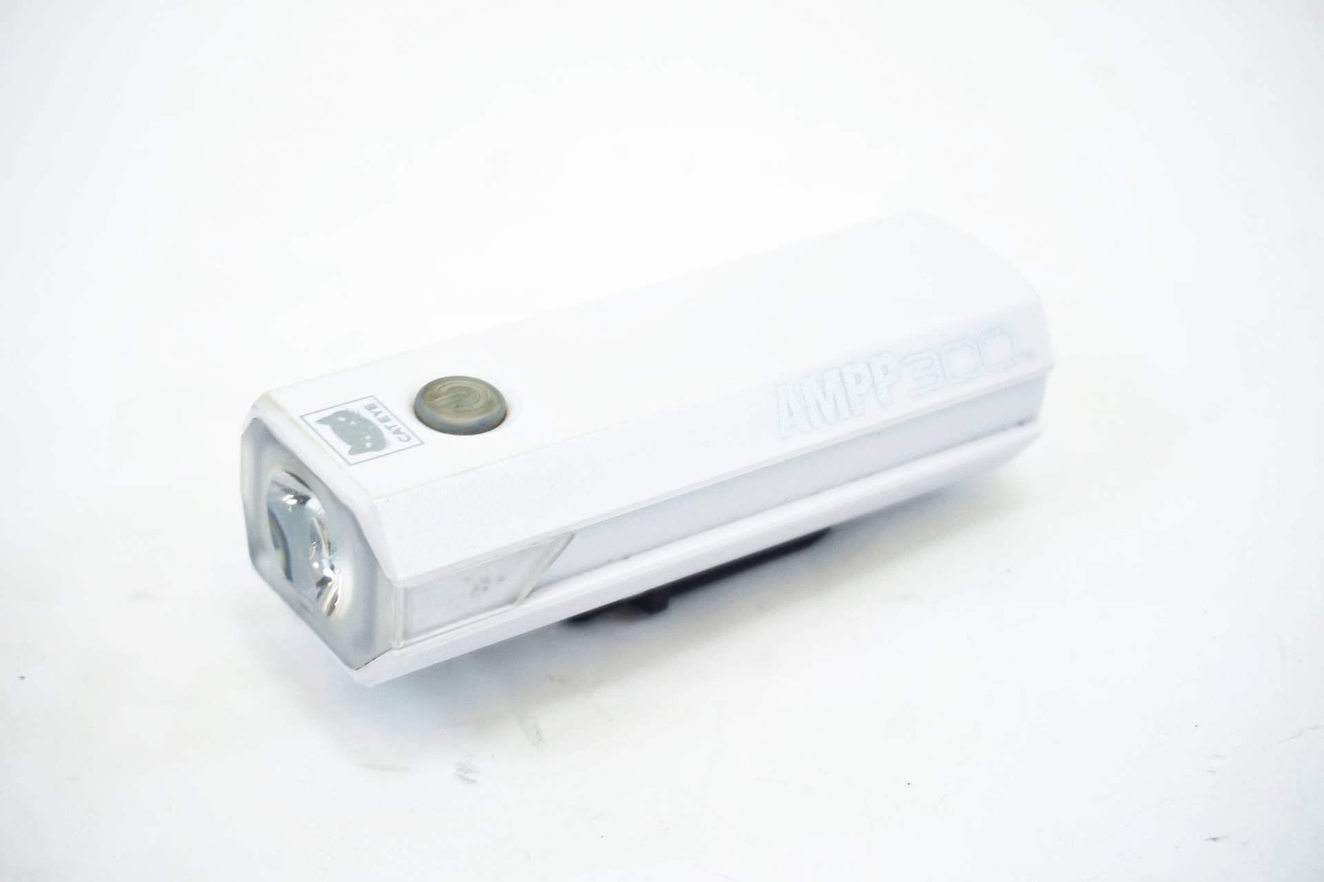 CATEYE 「キャットアイ」 AMPP300 フロントライト / 有明ガーデン店