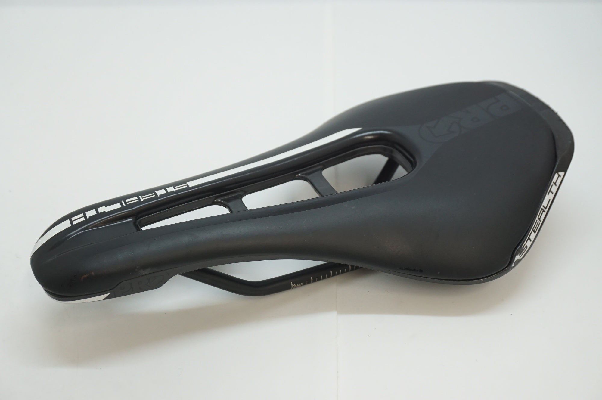 SHIMANO 「シマノ」 PRO STEALTH サドル / 福岡店