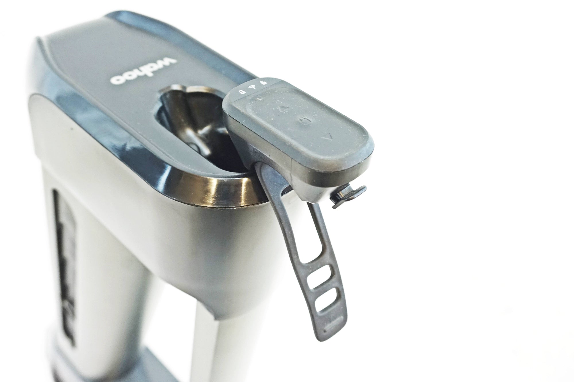 アクセサリー wahoo KICKR CLIMB WF122 サイクリング用KICKR CLIMBインドアグレードシミュレーター