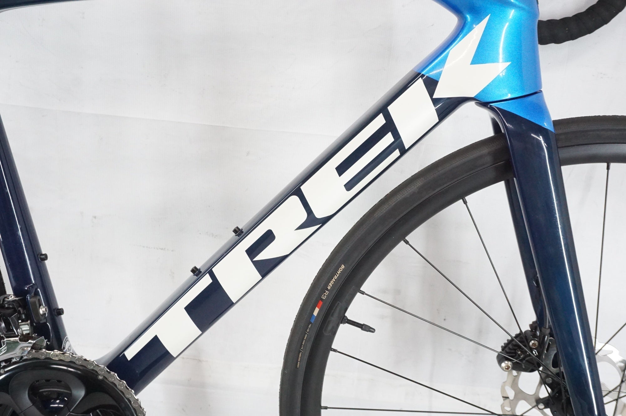 TREK 「トレック」 EMONDA SL5 DISC 2021年モデル ロードバイク / 阪急塚口店