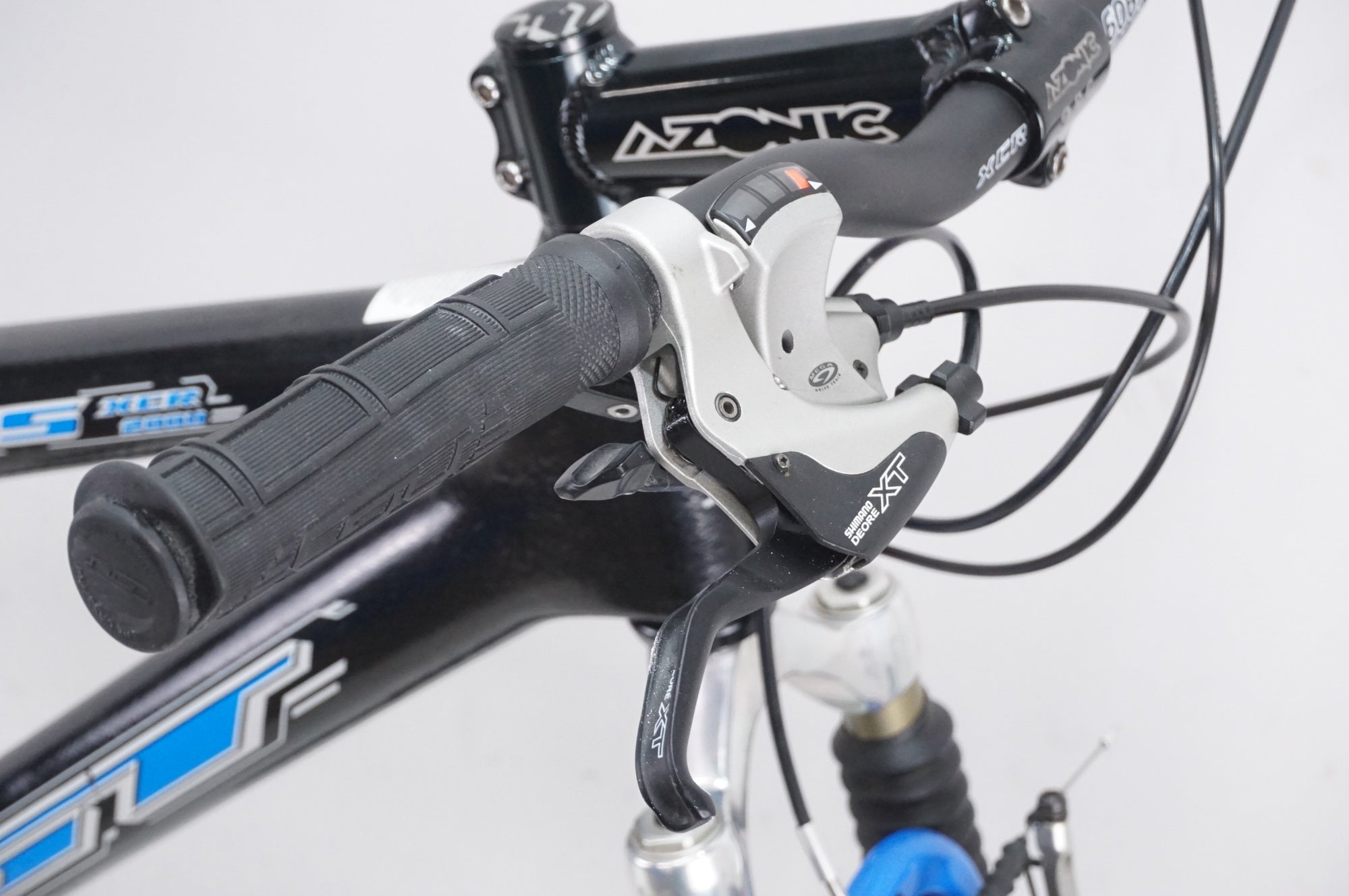 GT 「ジーティー」 STS XCR 2000 2000年モデル マウンテンバイク / 大宮店