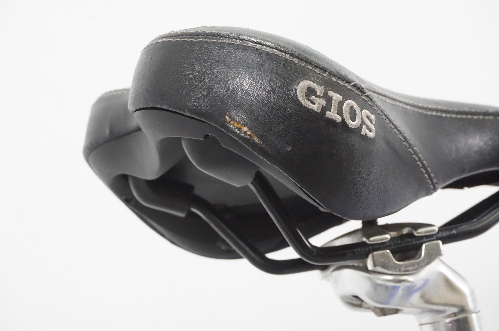 GIOS 「ジオス」 MISTRAL 2020年モデル クロスバイク / AKIBA店