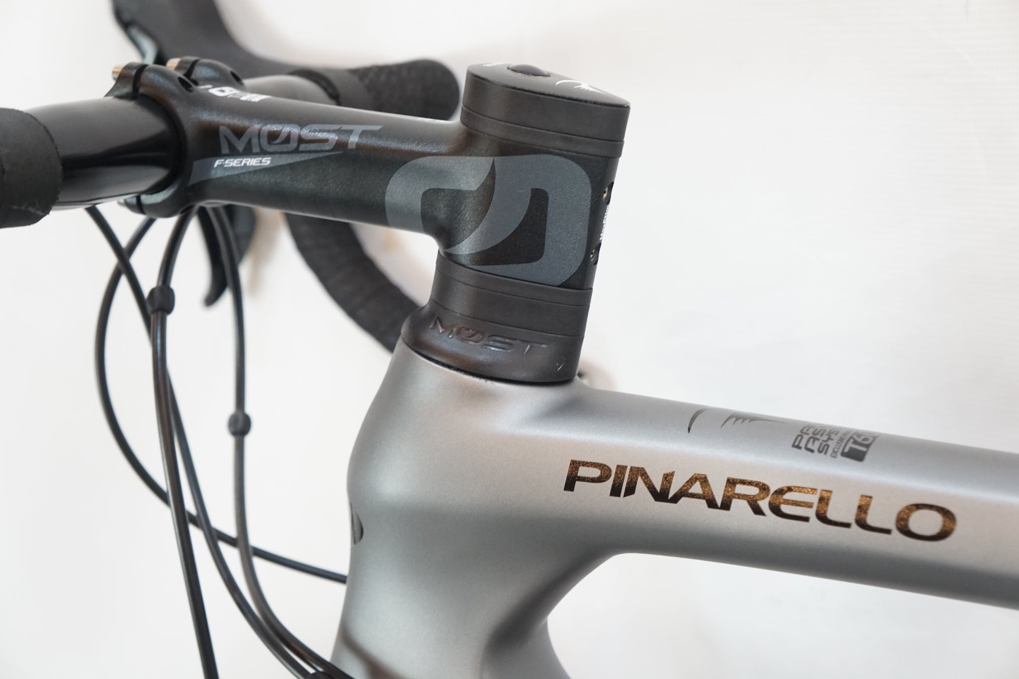 PINARELLO 「ピナレロ」 PARIS DISK 105 2021年モデル ロード