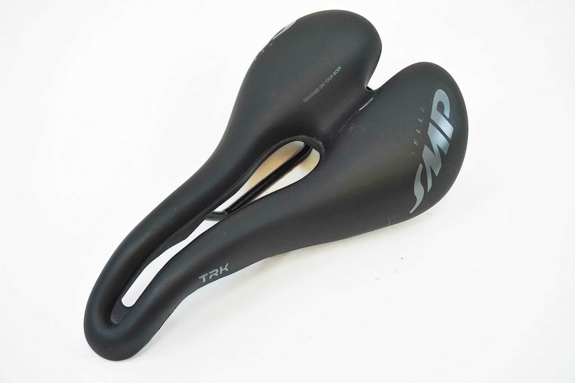 SELLE SMP 「セラエスエムピー」 TRK サドル / 有明ガーデン店