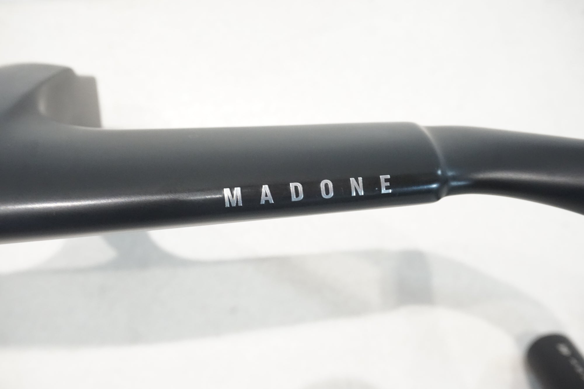 TREK 「トレック」 Madone SLR 7 Gen7 390mm 一体型 ハンドル/ステム