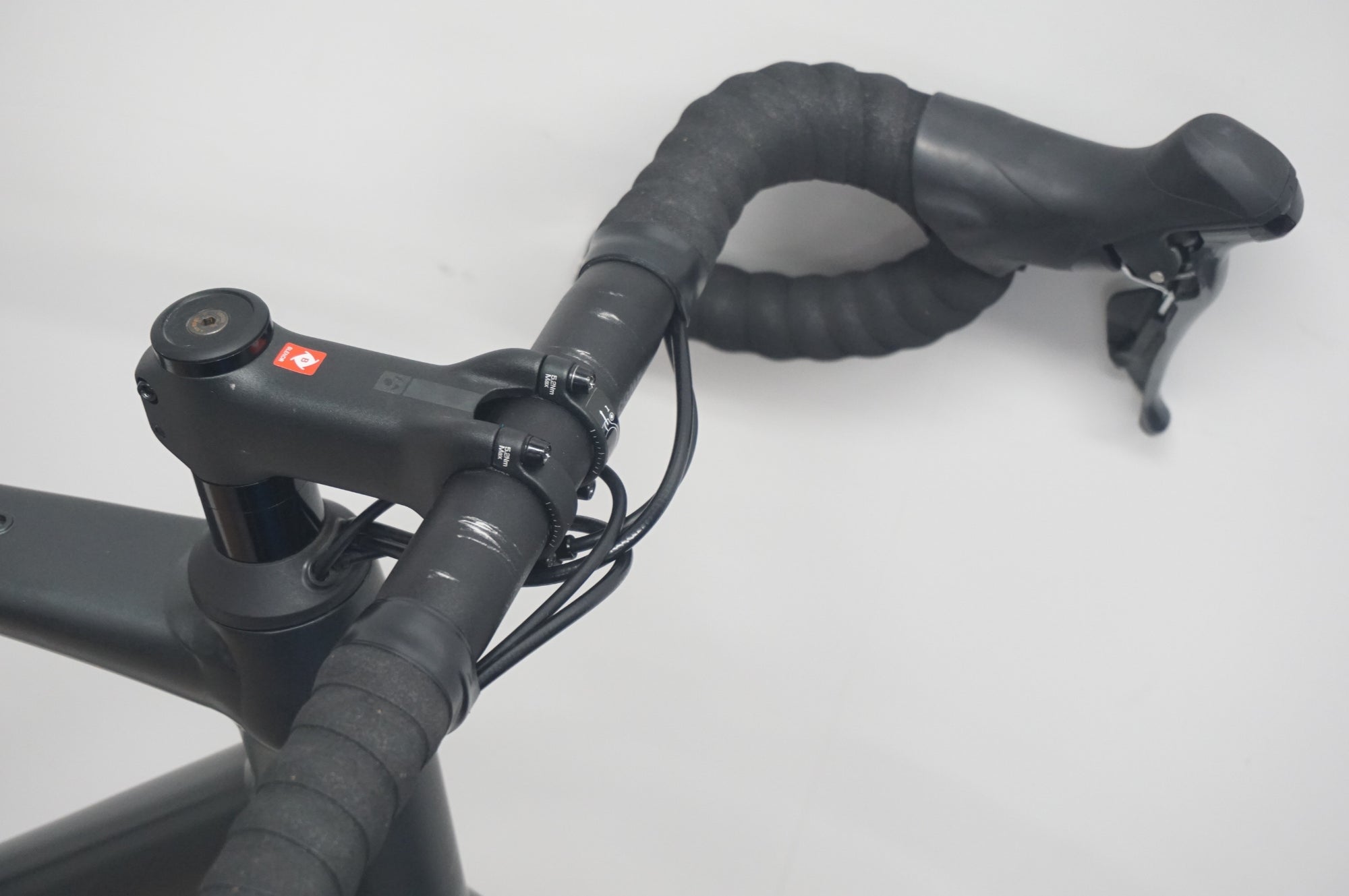 TREK 「トレック」 DOMANE AL 2 GEN 4 2025年モデル ロードバイク / 福岡店