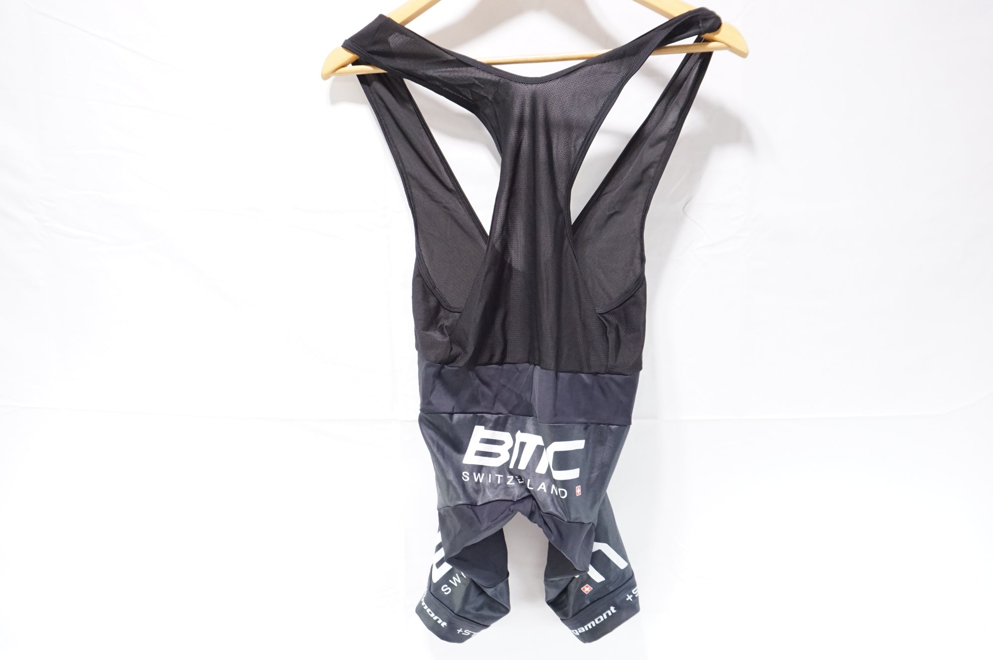 PEARL IZUMI 「パールイズミ」 BMC Sサイズ メンズ 半袖ジャージ＆ビブショーツセット / 中目黒店 ｜  バイチャリ公式オンラインショップ 【スポーツ自転車買取販売専門店】