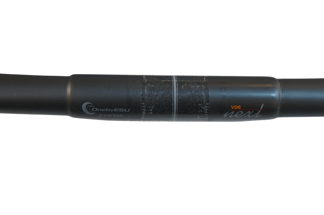 ONEBYESU 「ワンバイエス」 J-CARBON VDS NEXT φ31.8 400mm ハンドル