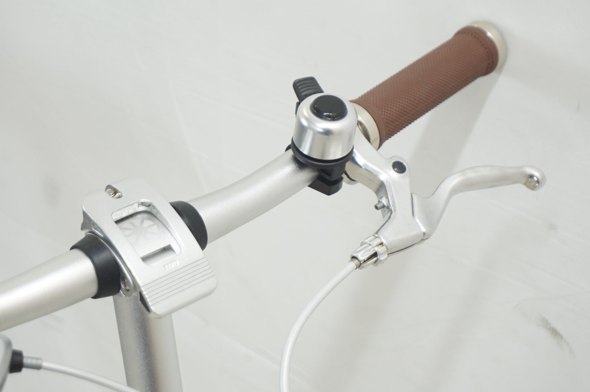 DAHON 「ダホン」 BOARDWALK D7 2023年モデル 20インチ 折り畳み自転車 / 福岡店