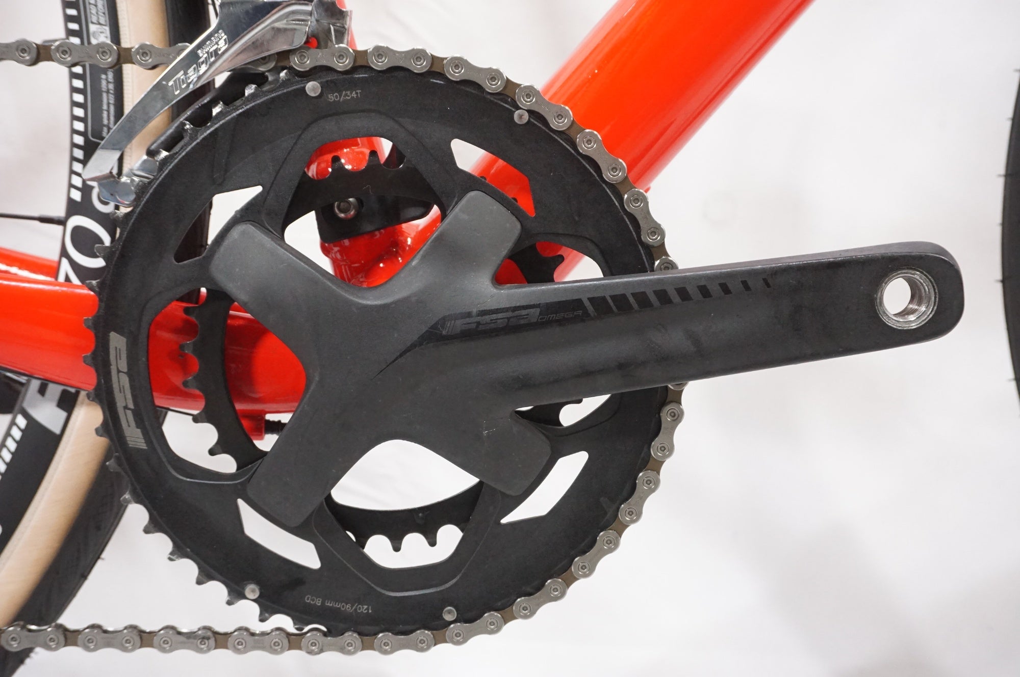 TREK 「トレック」 DOMANE AL 4 GEN 4 2025年モデル ロードバイク / AKIBA店