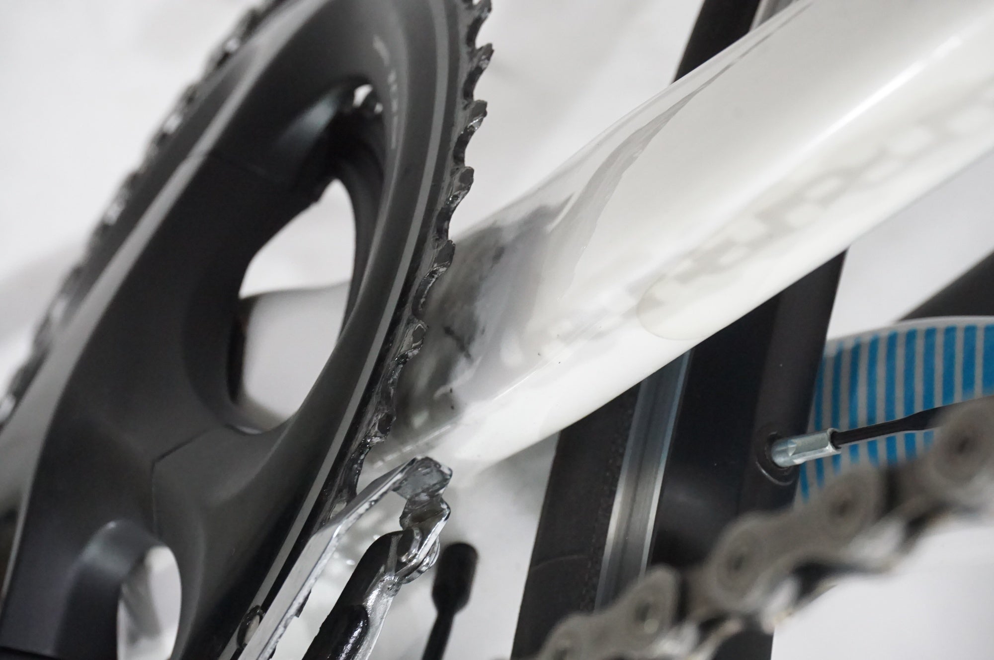 FOCUS 「フォーカス」 IZALCO RACE 9.7 2019年モデル ロードバイク / AKIBA店