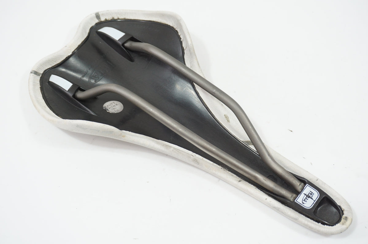 SELLE ITALIA 「セライタリア」 SLR TITANIUM サドル / 世田谷店