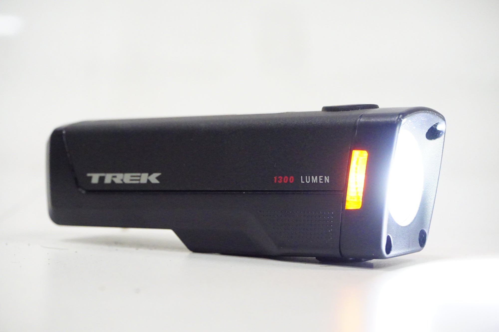 TREK 「トレック」 ION PRO RT フロントライト / 名古屋大須店