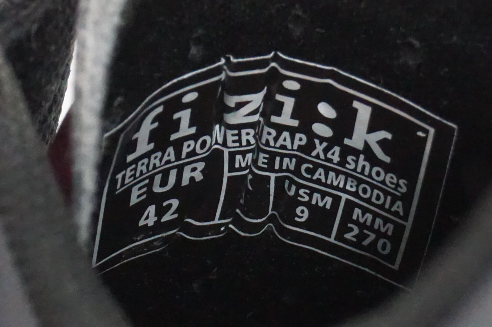 FIZIK 「フィジーク」 TERRA EU42 シューズ / 大宮店