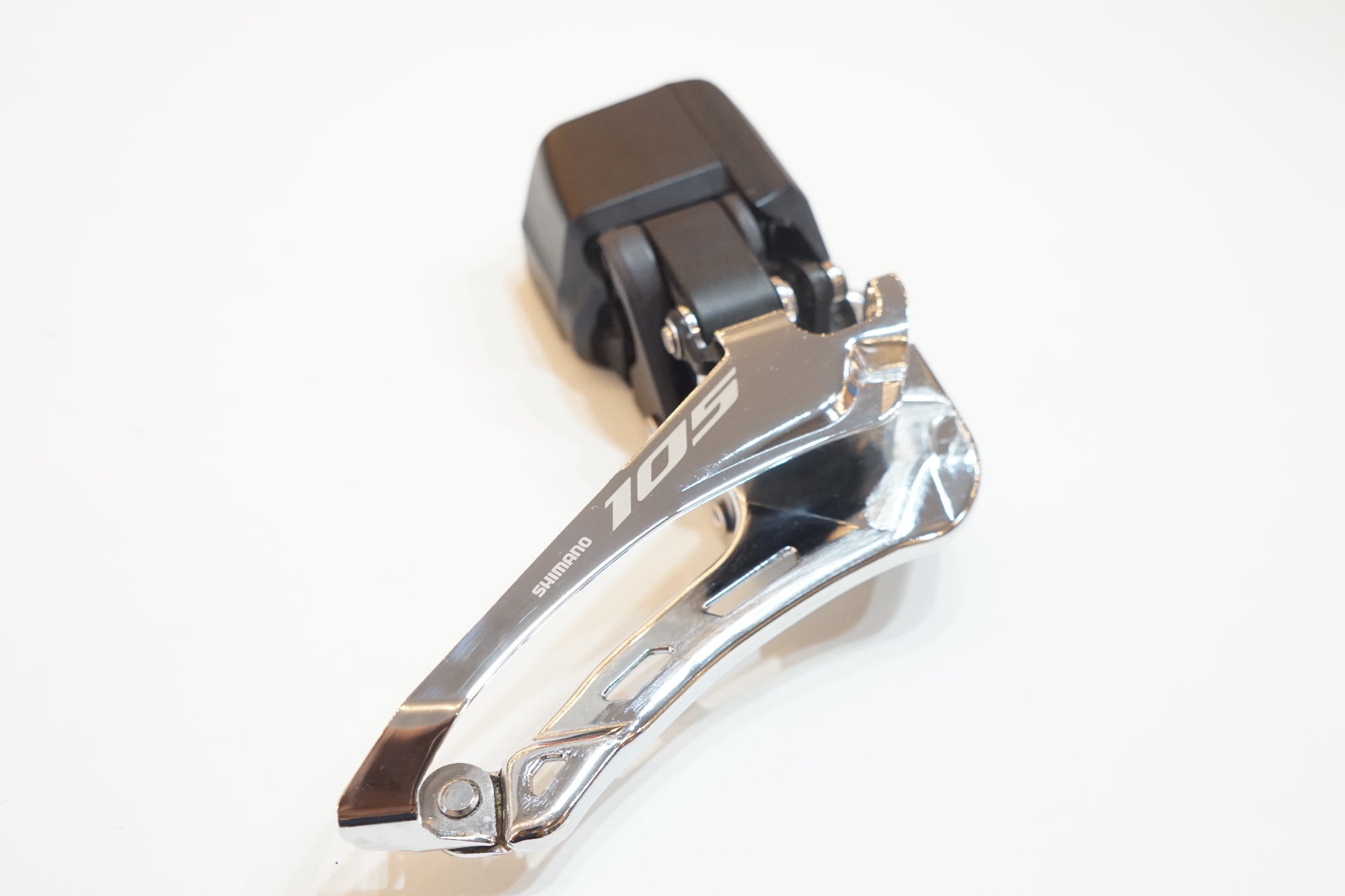 105 di2　フロントディレイラー　FD-R7150 シマノ 105 Di2 FD-R7150 直付 フロントディレーラー（2x12S