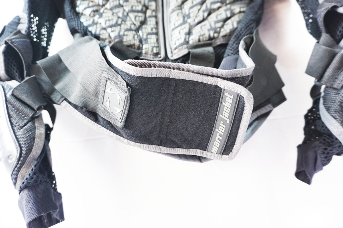 SPEED STUFF 「スピードスタッフ」 Sサイズ DH プロテクター / バイチャリ世田谷店