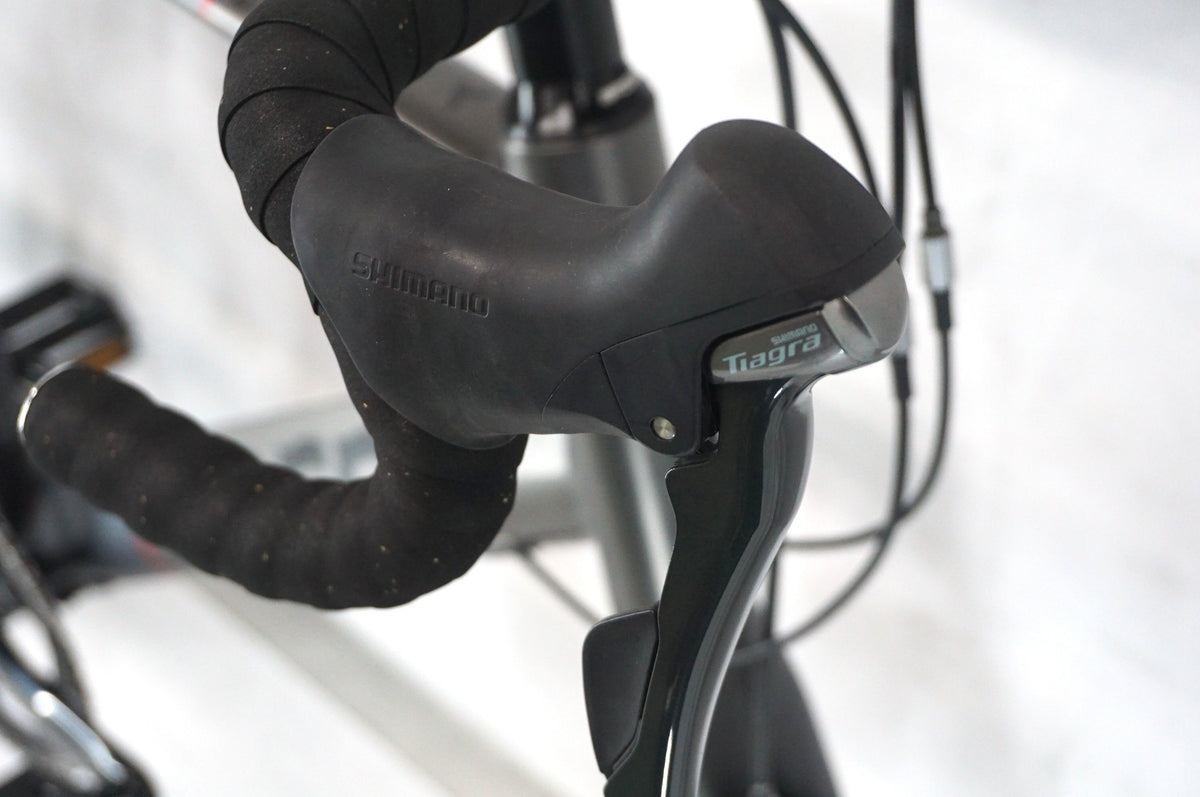 TERN 「ターン」 SURGE PRO 2023年モデル ミニベロ / 阪急塚口店