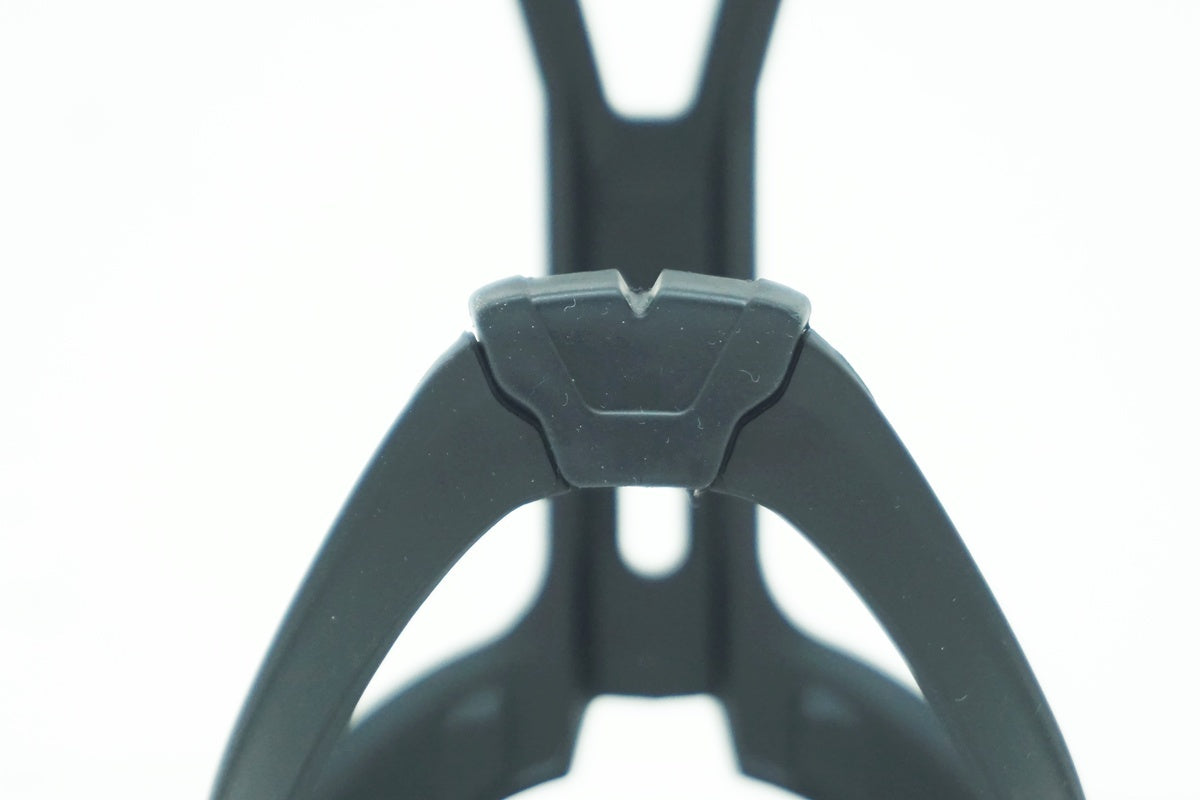 ELITE 「エリート」 CANNIBAL XC ボトルケージ / 大阪美原北インター店