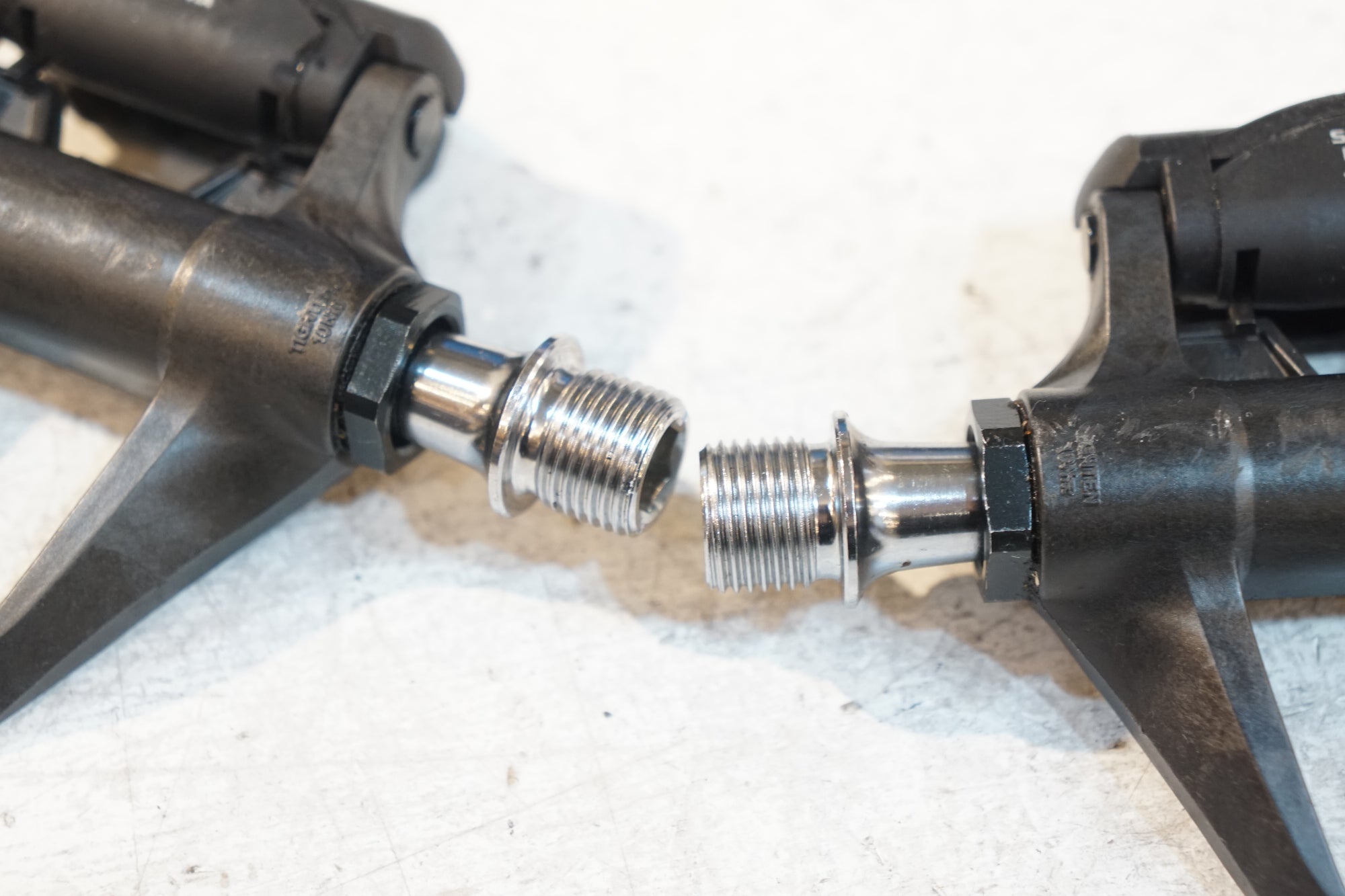 SHIMANO 「シマノ」 ULTEGRA PD-R8000 ペダル / バイチャリ浦和ベース