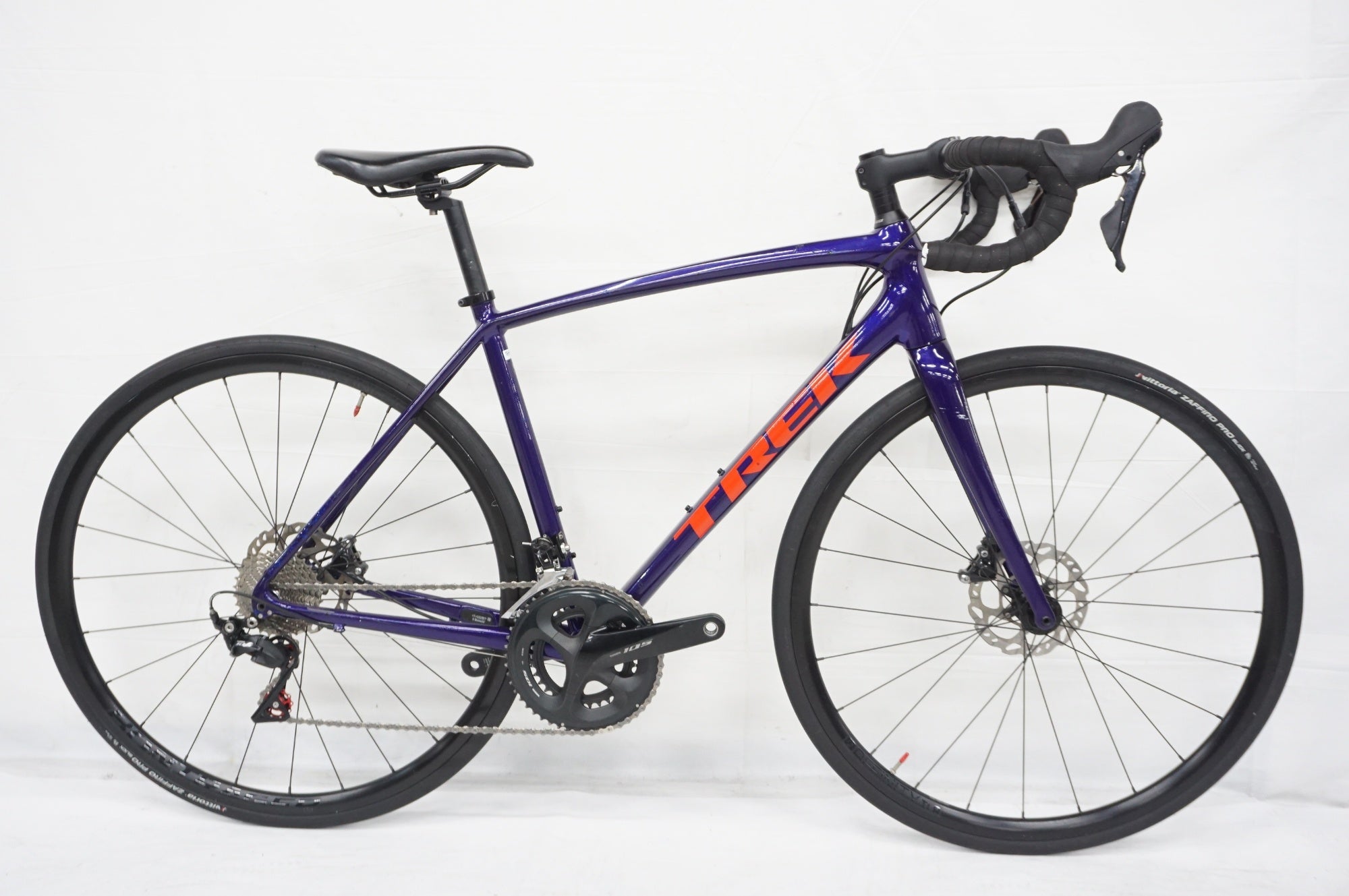 TREK 「トレック」 EMONDA ALR 5 DISC 2021-2022年モデル ロードバイク / 阪急塚口店