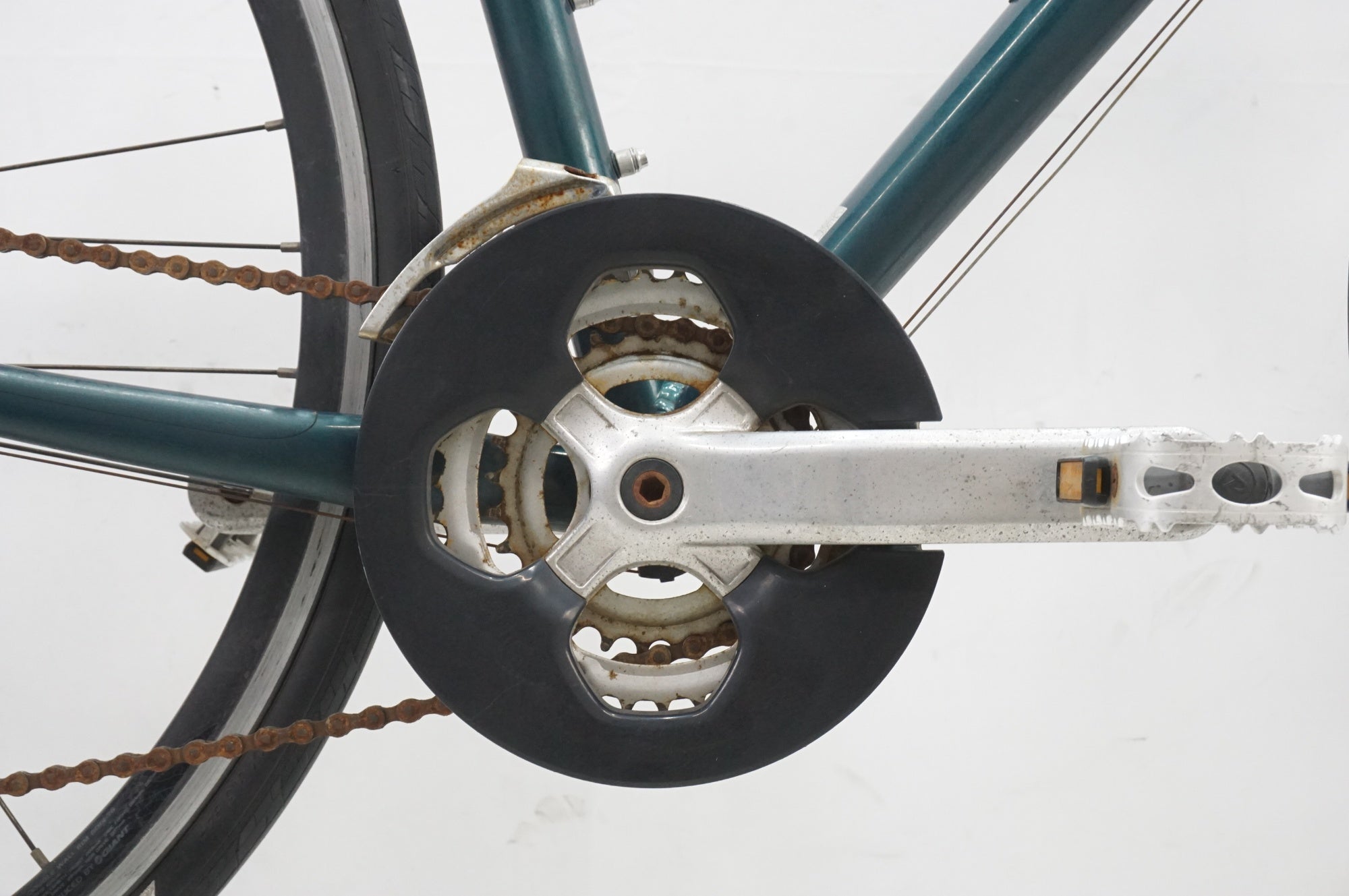 ジャンク GIANT 「ジャイアント」 ESCAPE R3 2010年モデル クロス