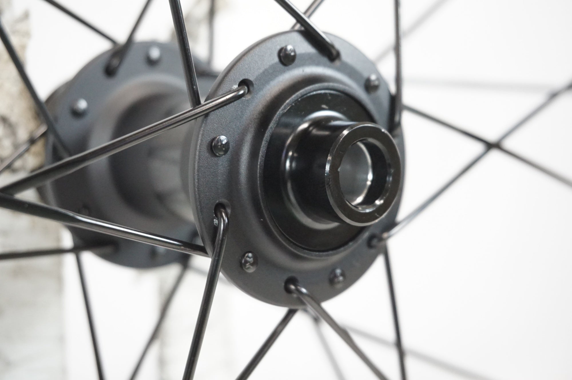 BONTRAGER 「ボントレガー」 AEOLUS ELITE 50 TLR DISC SHIMANO11s