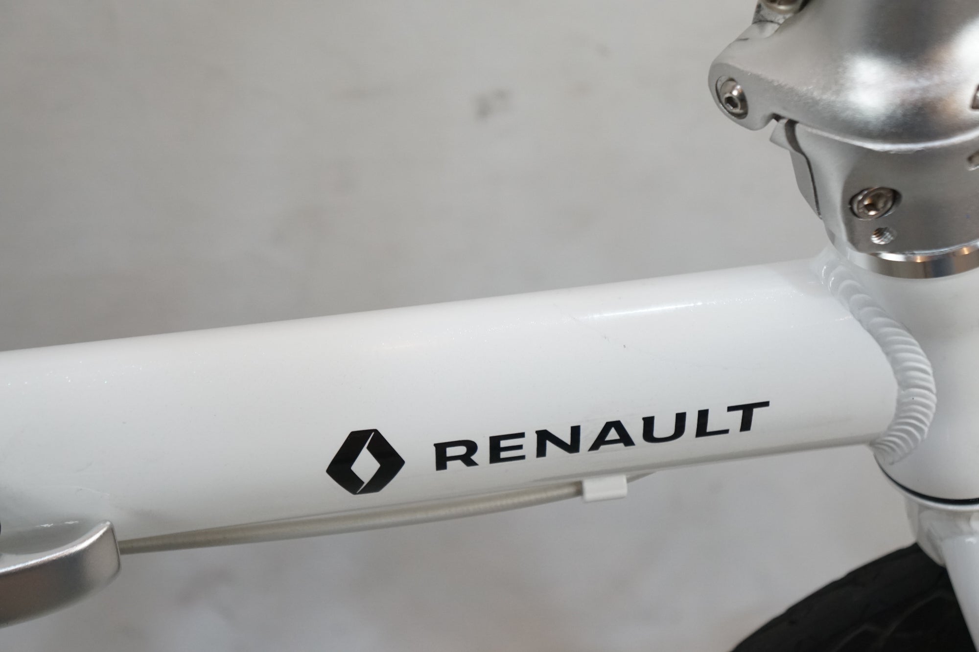 RENAULT 「ルノー」 LIGHT8 2017年モデル 14インチ 折り畳み自転車