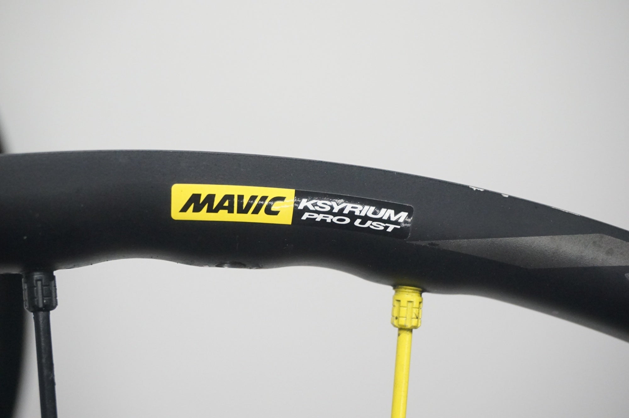 MAVIC 「マヴィック」 KSYRIUM PRO UST DISC シマノ11速 ホイールセット / 福岡店