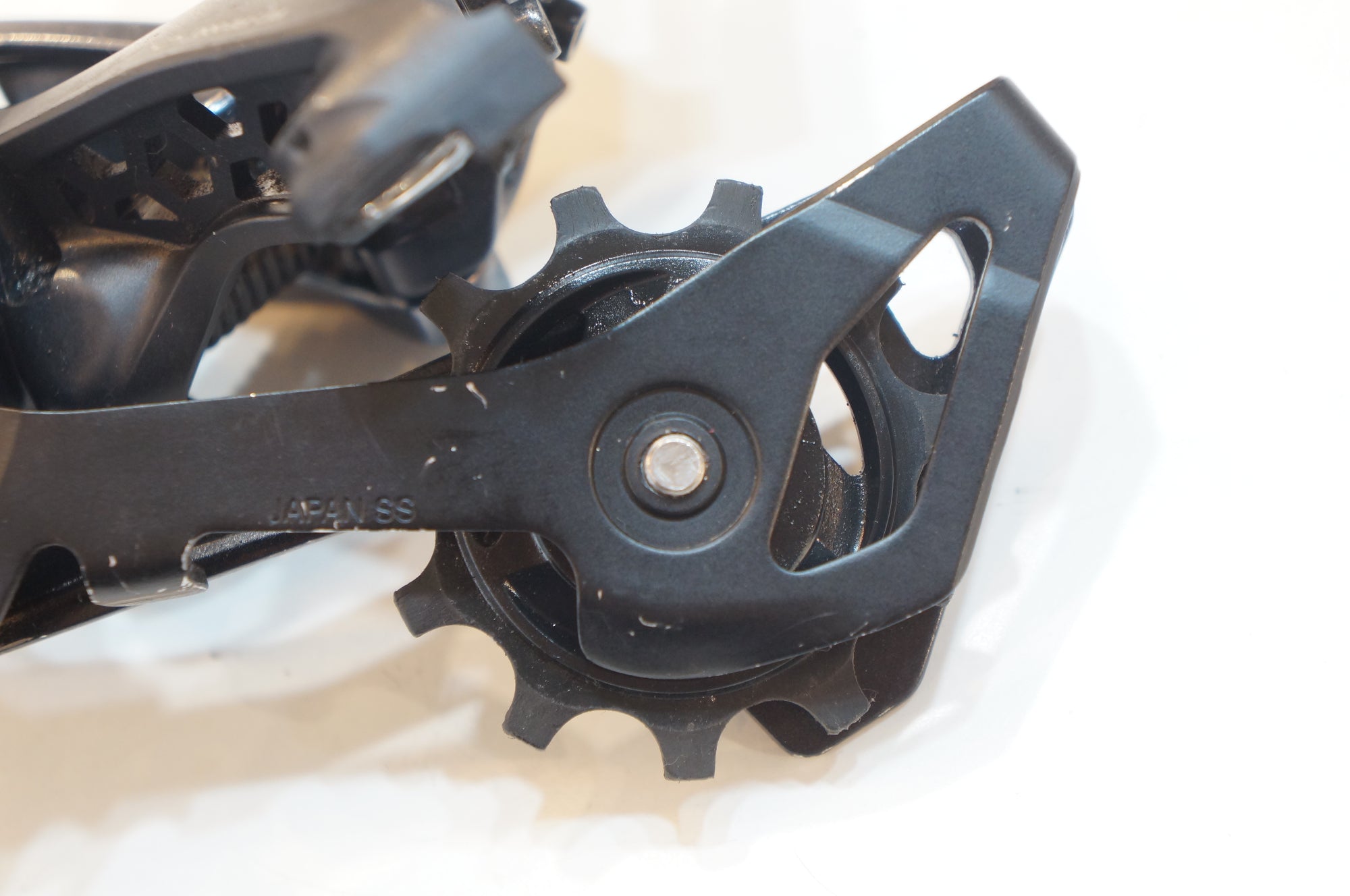 SHIMANO 「シマノ」 ULTEGRA RD-R8000 リアディレイラー / バイチャリ
