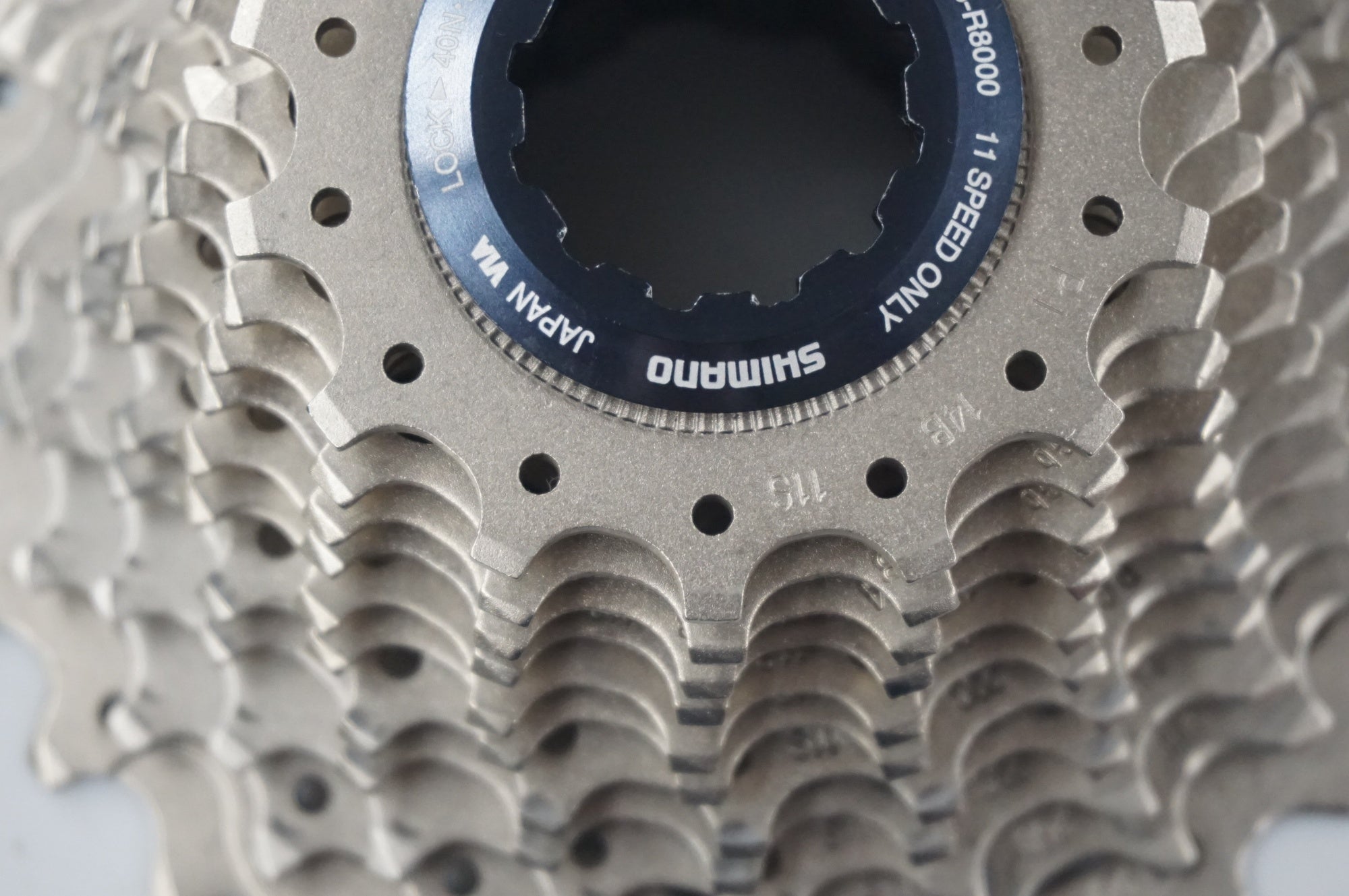 SHIMANO 「シマノ」 ULTEGRA CS-R8000 14-28T スプロケット / 福岡店