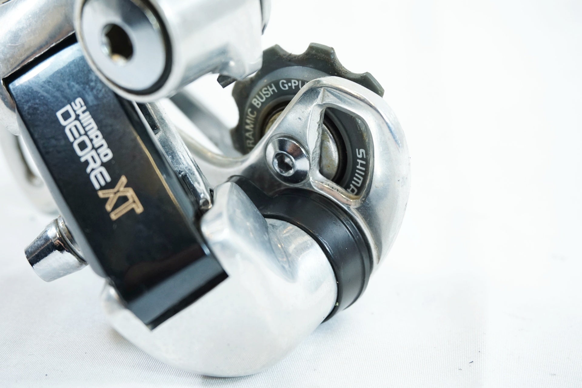 SHIMANO 「シマノ」 DEORE XT RD-M735 リアディレイラー / 有明