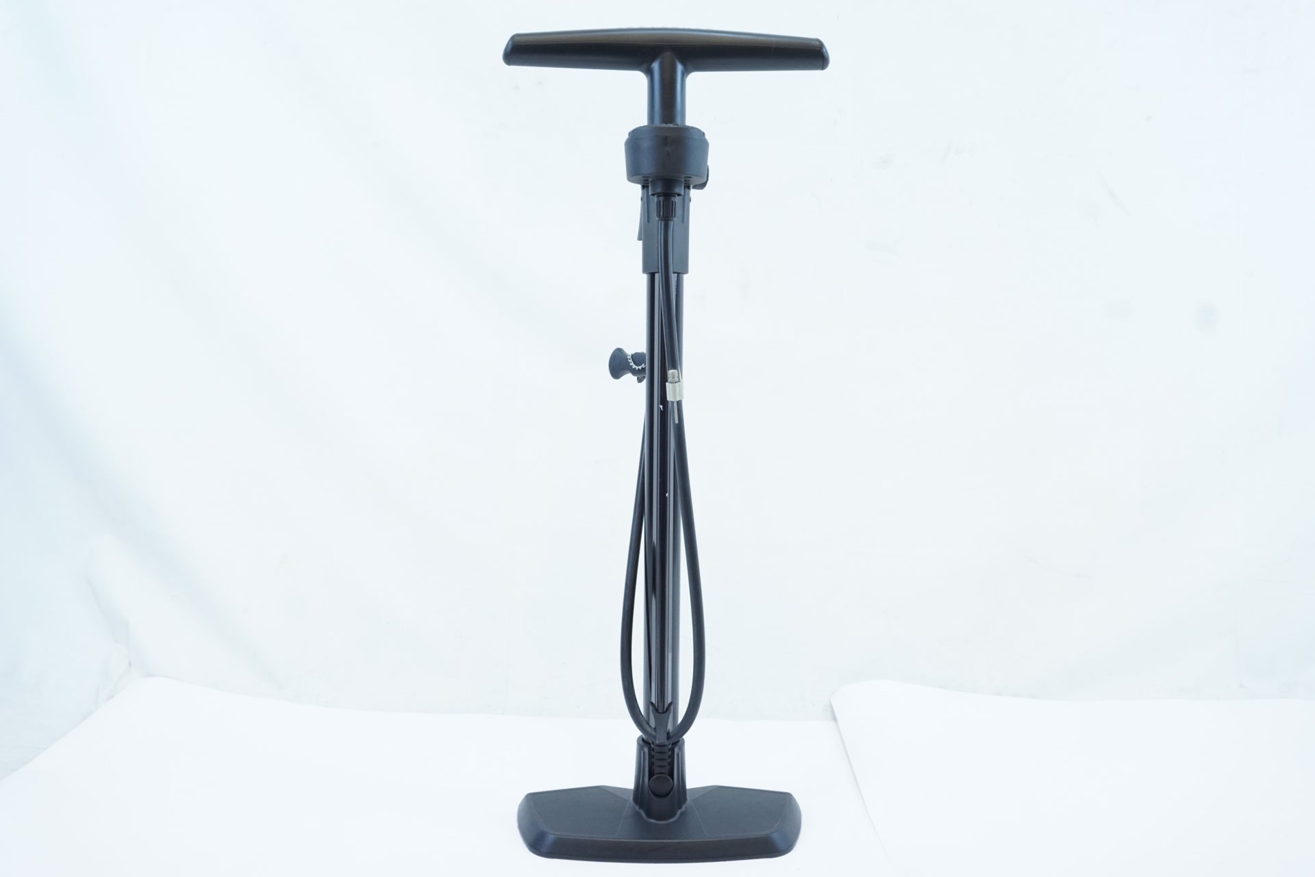 【未使用】ボントレガー スーパーチャージャー 自転車用フロアポンプ ロードMTB Bontragerのスーパーチャージャーはカッコよくて機能的なイケメンポンプ