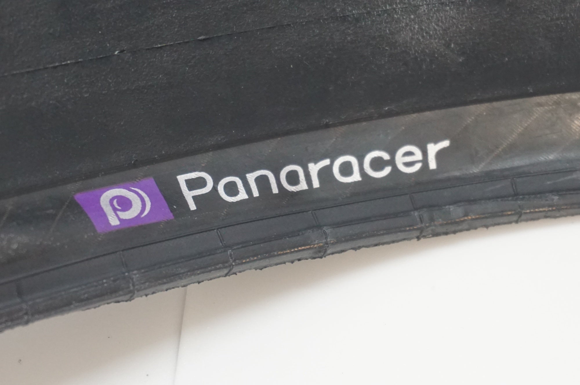 PANARACER 「パナレーサー」 AGILEST 700×28C タイヤ / 福岡店