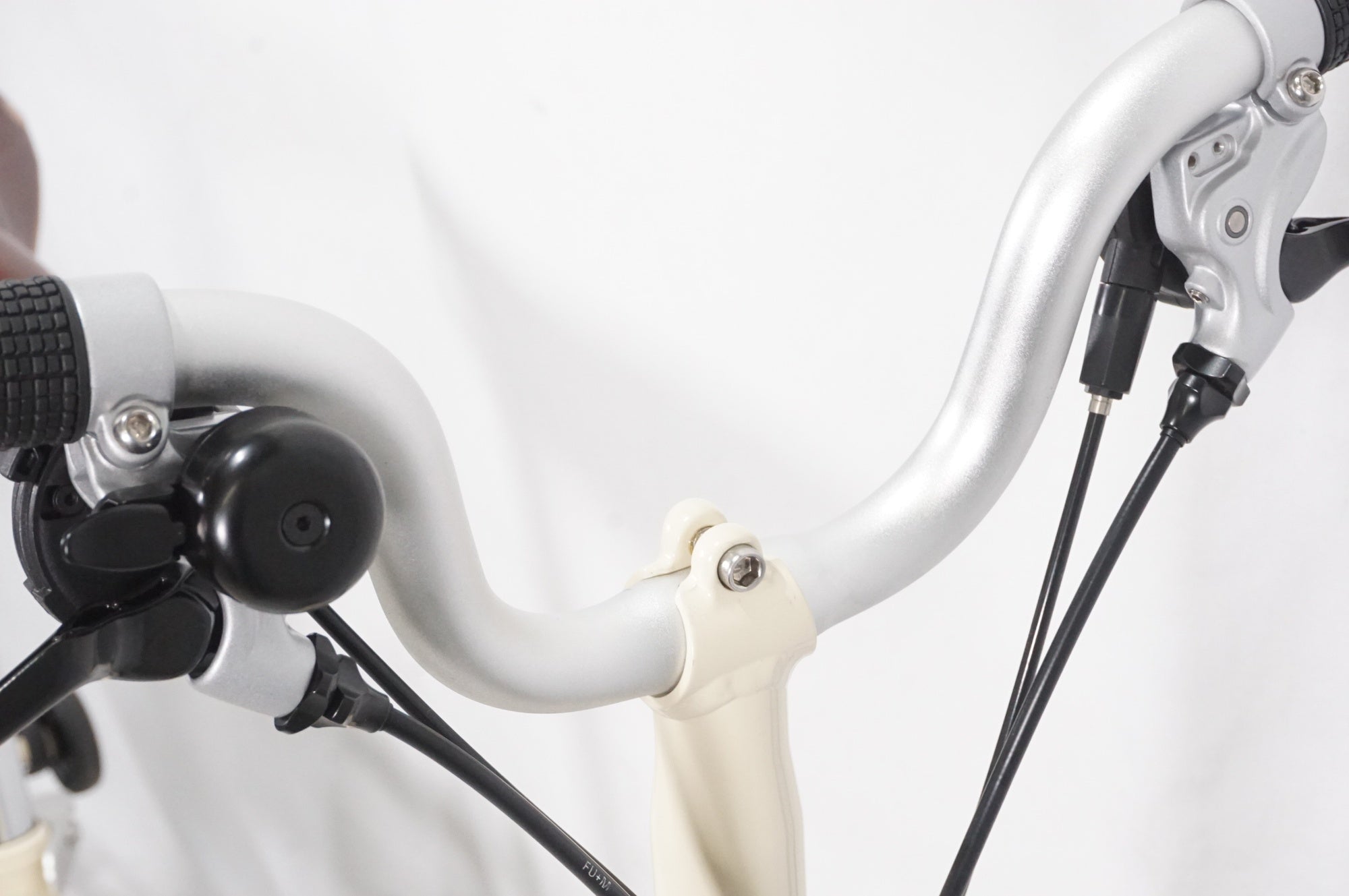 BROMPTON 「ブロンプトン」 CLASSIC EDITION INSPIRED BY LONDON 2024年モデル 16インチ 折り畳み自転車 / AKIBA店