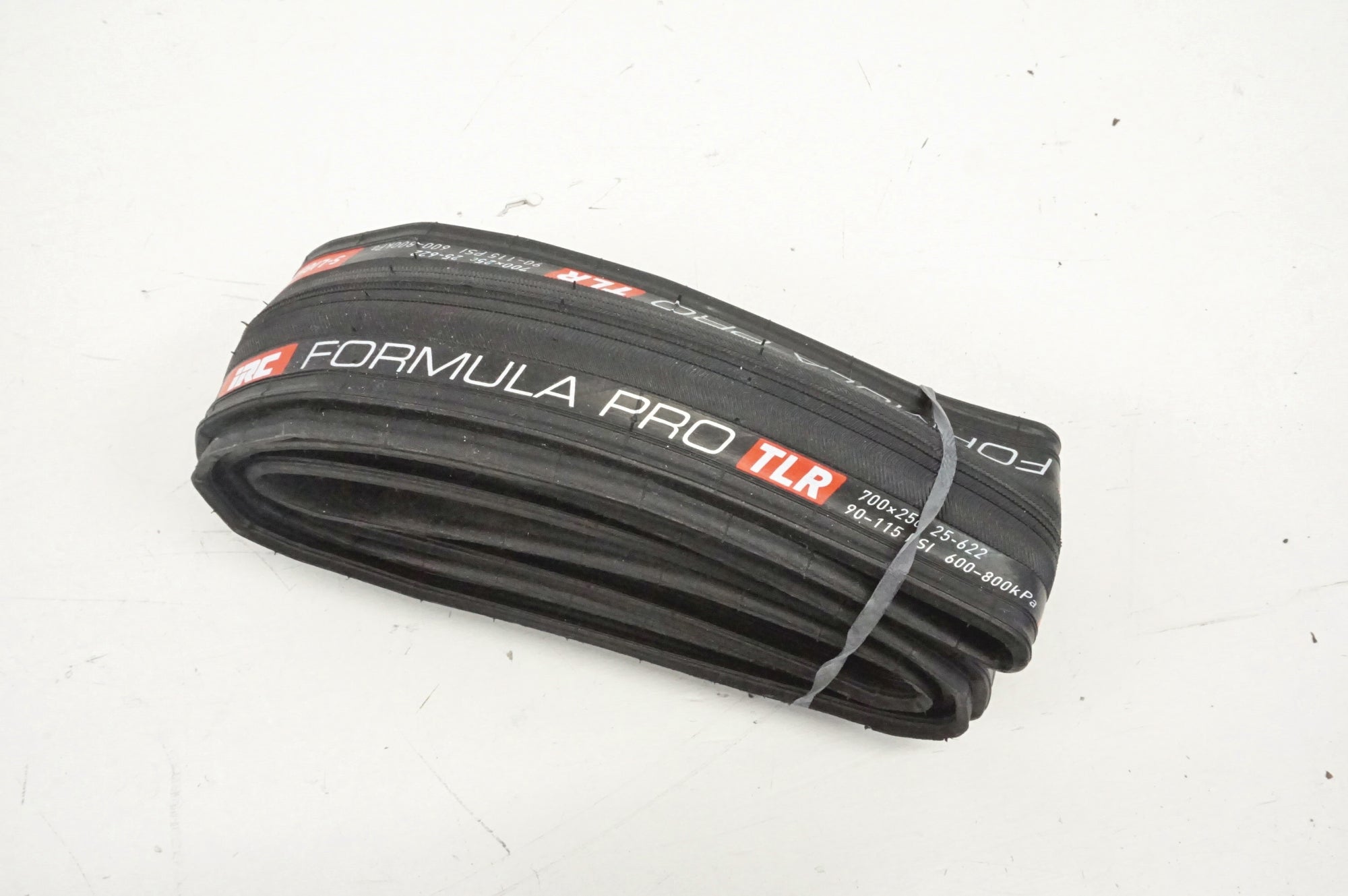 IRC 「アイアールシー」 TIRE FORMULA PRO TUBELESS READY 700x25C タイヤ / 宇都宮店