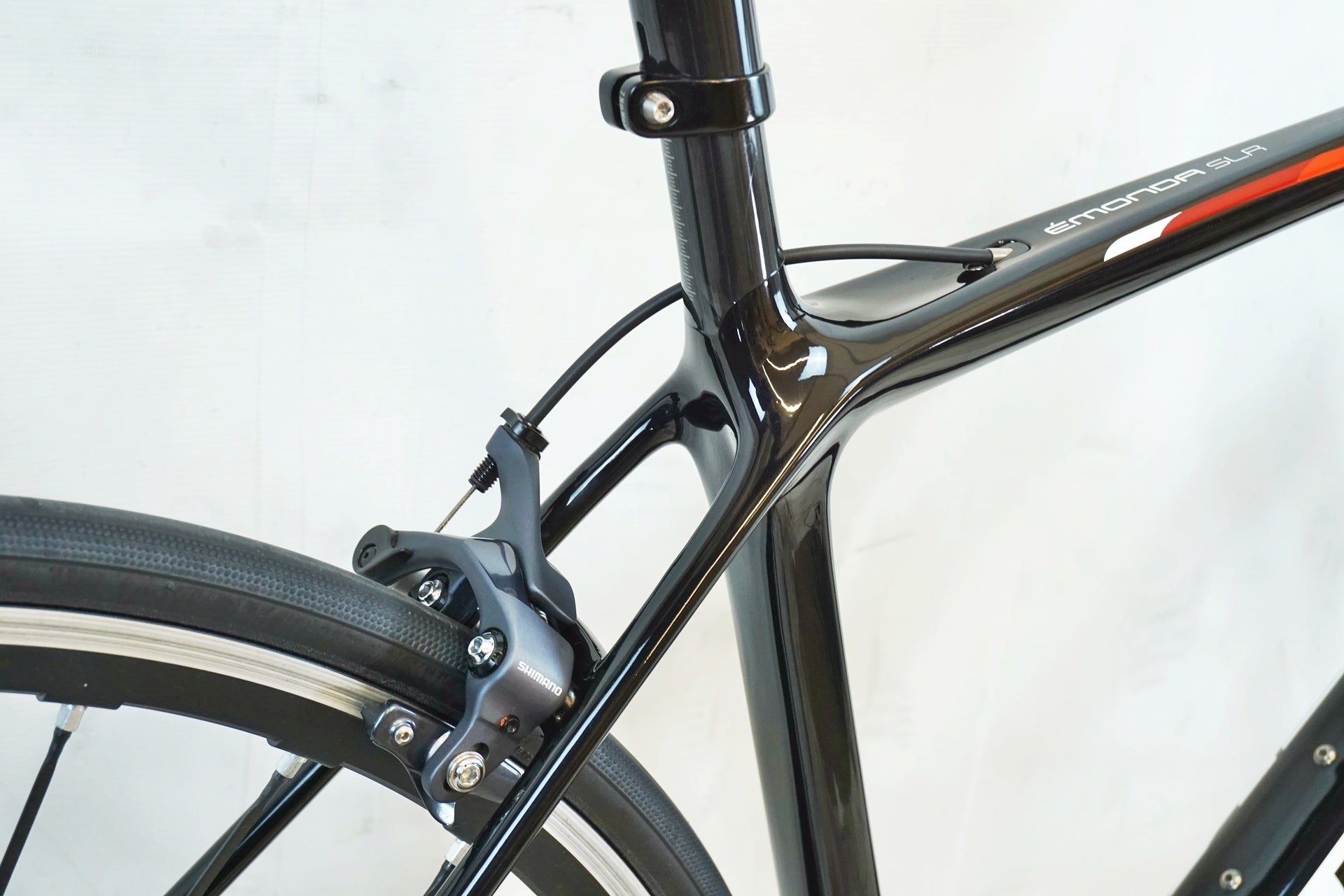 TREK 「トレック」 EMONDA SLR H2 2018年モデル ロードバイク / 有明ガーデン店