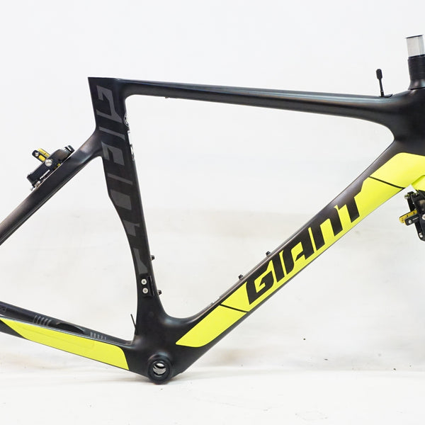 【ジャンク】GARNEAU ロードバイク カーボンフレーム イエロー ガノー GARNEAU GENNIX E1 ELITE 2018年 カーボンロードバイク 48