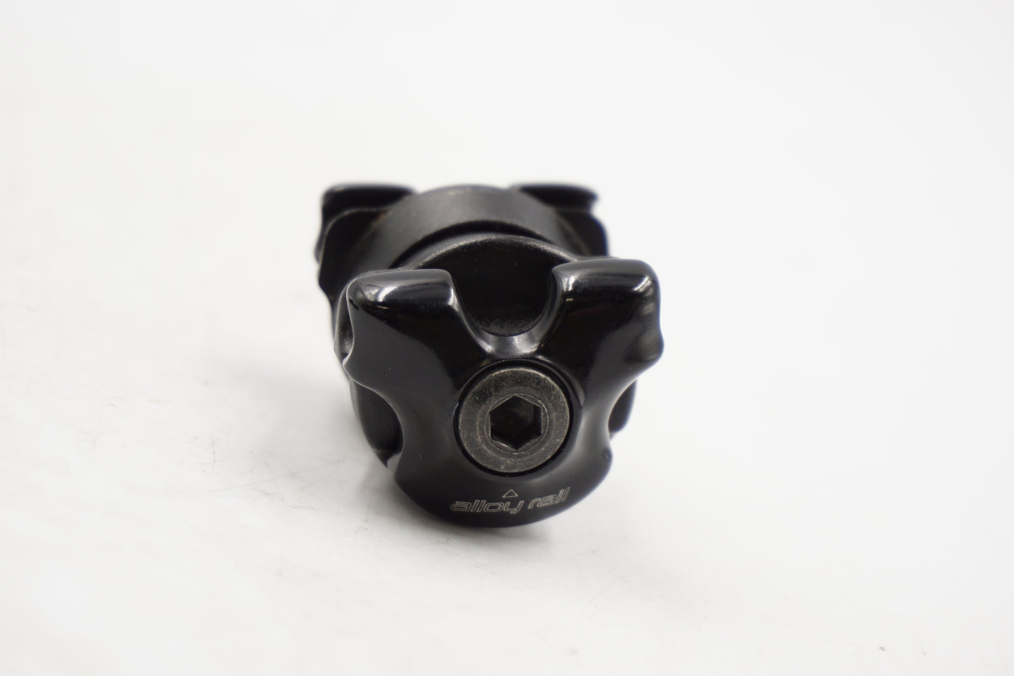 SPECIALIZED 「スペシャライズド」 ANODIZE PAVE CLAMP BLK 7+9mm / 奈良店