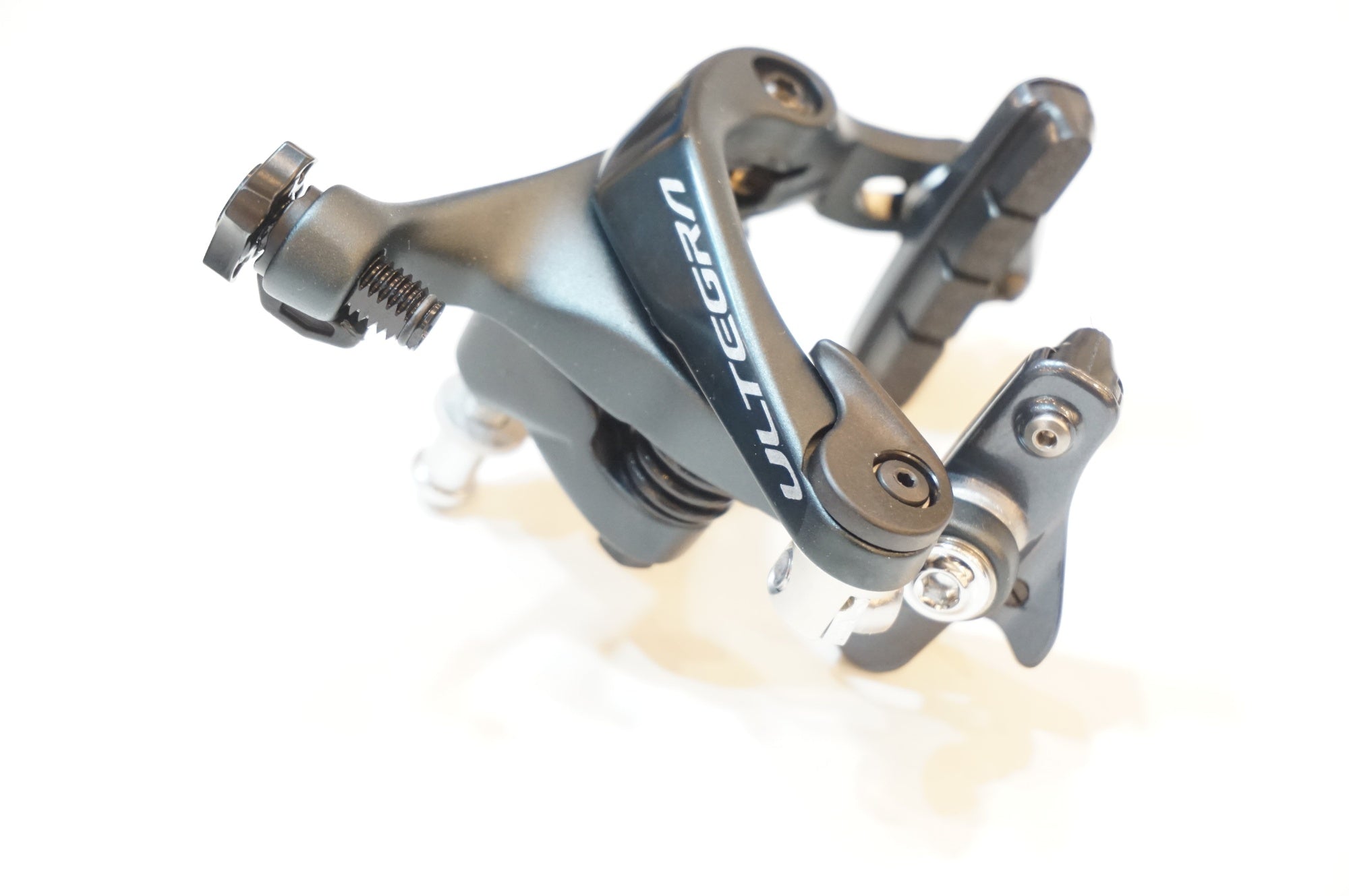 ULTEGRA キャリパーブレーキ BR-R8000 SHIMANO 「シマノ」 ULTEGRA BR-R8000 キャリパーブレーキ / 浦和