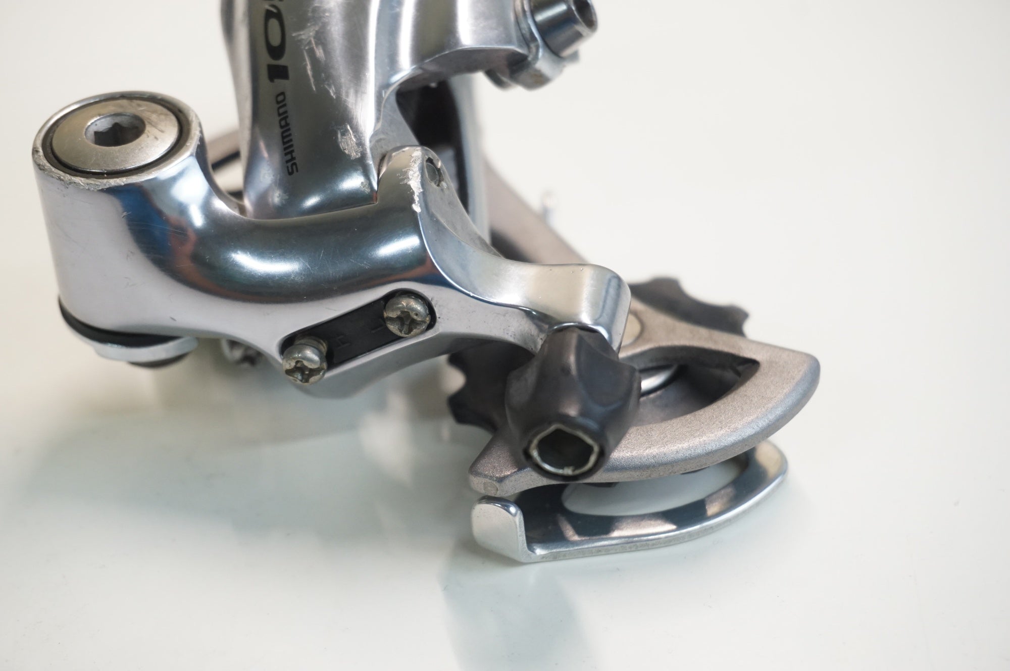 SHIMANO 「シマノ」 105 RD-5600 リアディレイラー / 大宮店