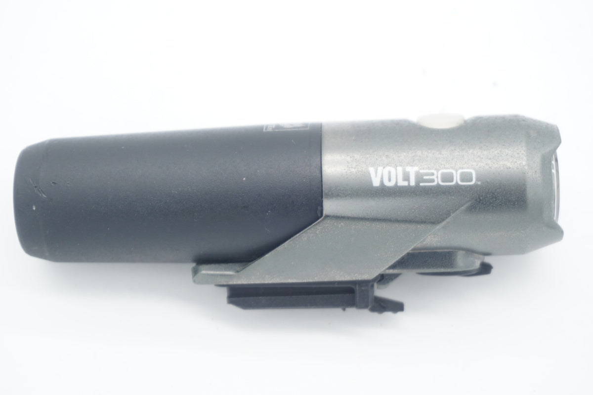 VOLT300 自転車ライト 黒/銀 CAT EYE 「キャットアイ」 VOLT300 フロントライト / 滋賀大津店