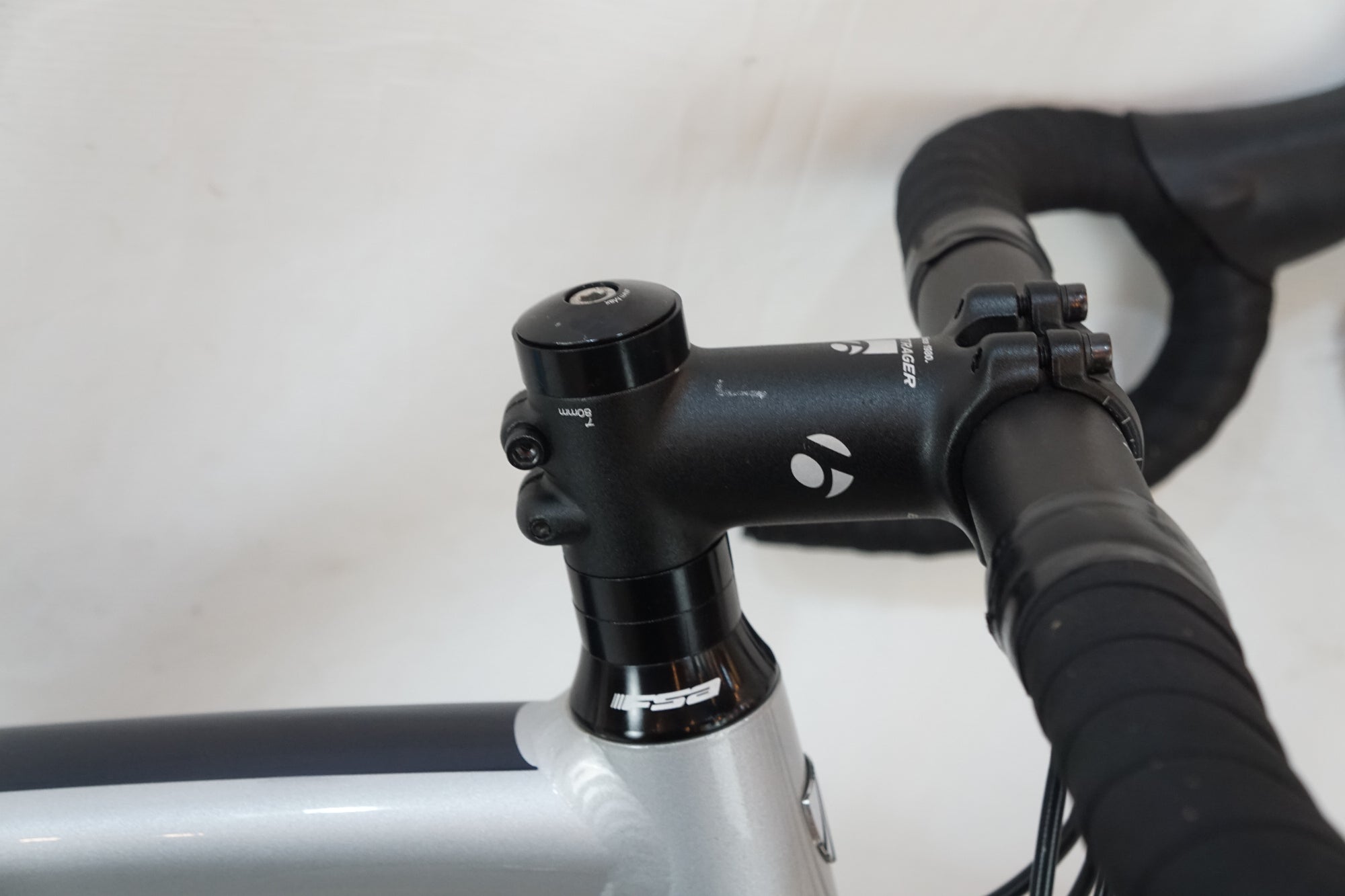 TREK 「トレック」 DOMANE ALR4 2017年モデル ロードバイク / バイチャリ浦和ベース