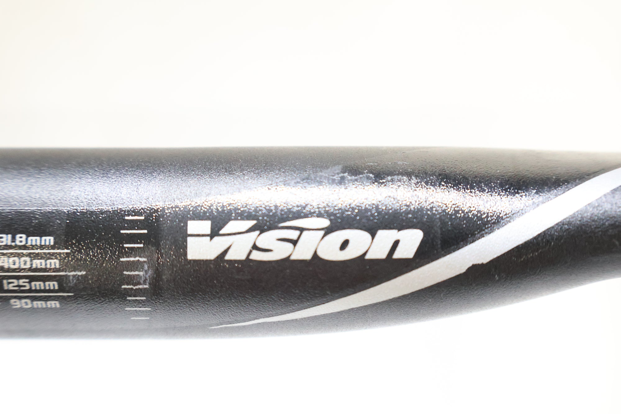VISION 「ヴィジョン」 TRIMAX AERO φ31.8 400mm ハンドル / 高知店