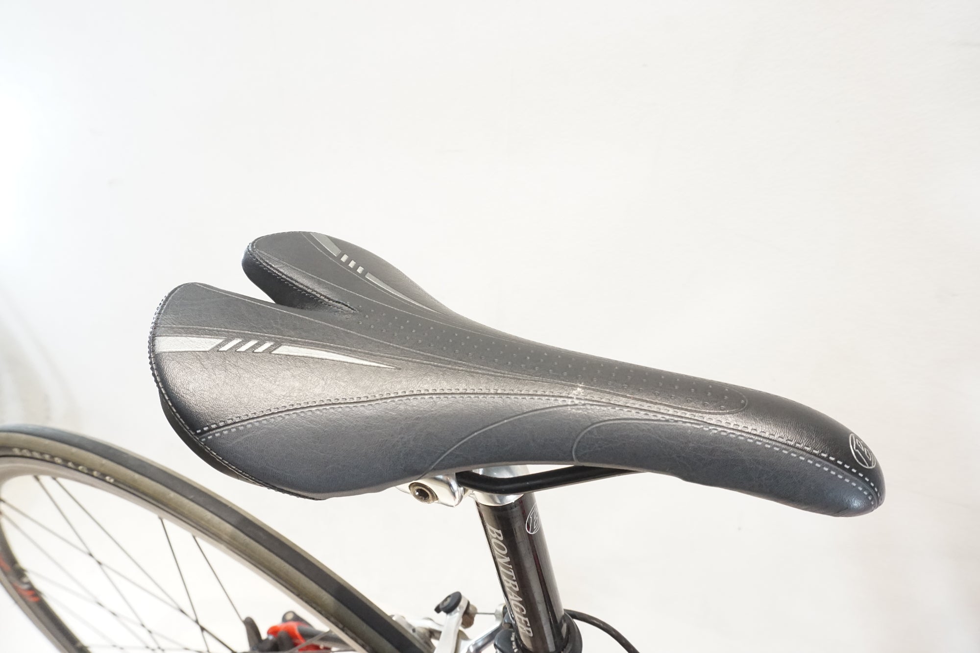 TREK 「トレック」 2.1 2009年モデル ロードバイク / 横浜戸塚店