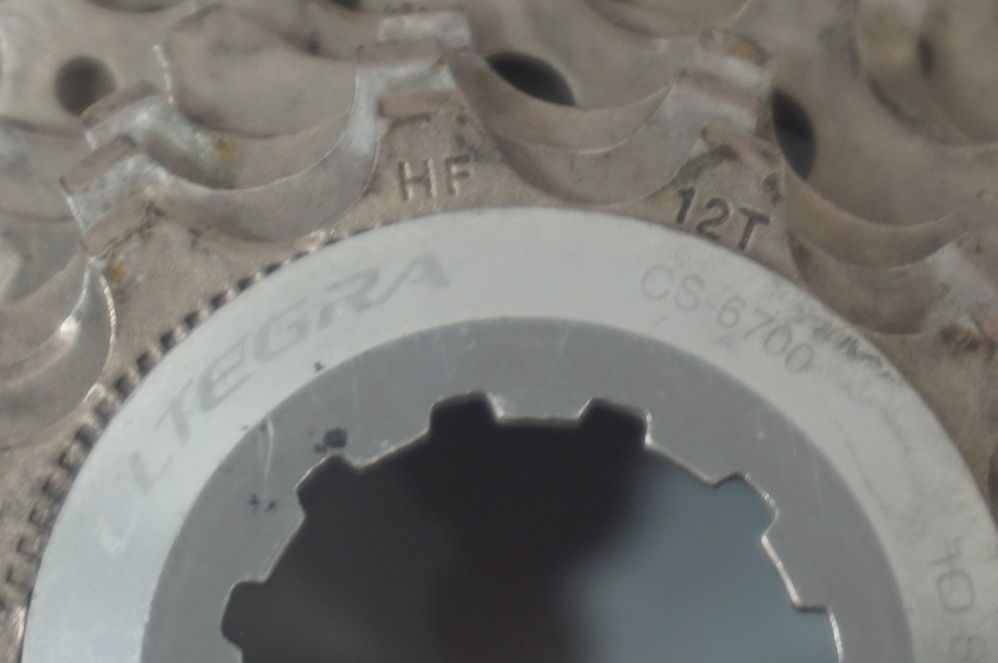 SHIMANO 「シマノ」 ULTEGRA CS-6700 12-25T スプロケット / 世田谷店