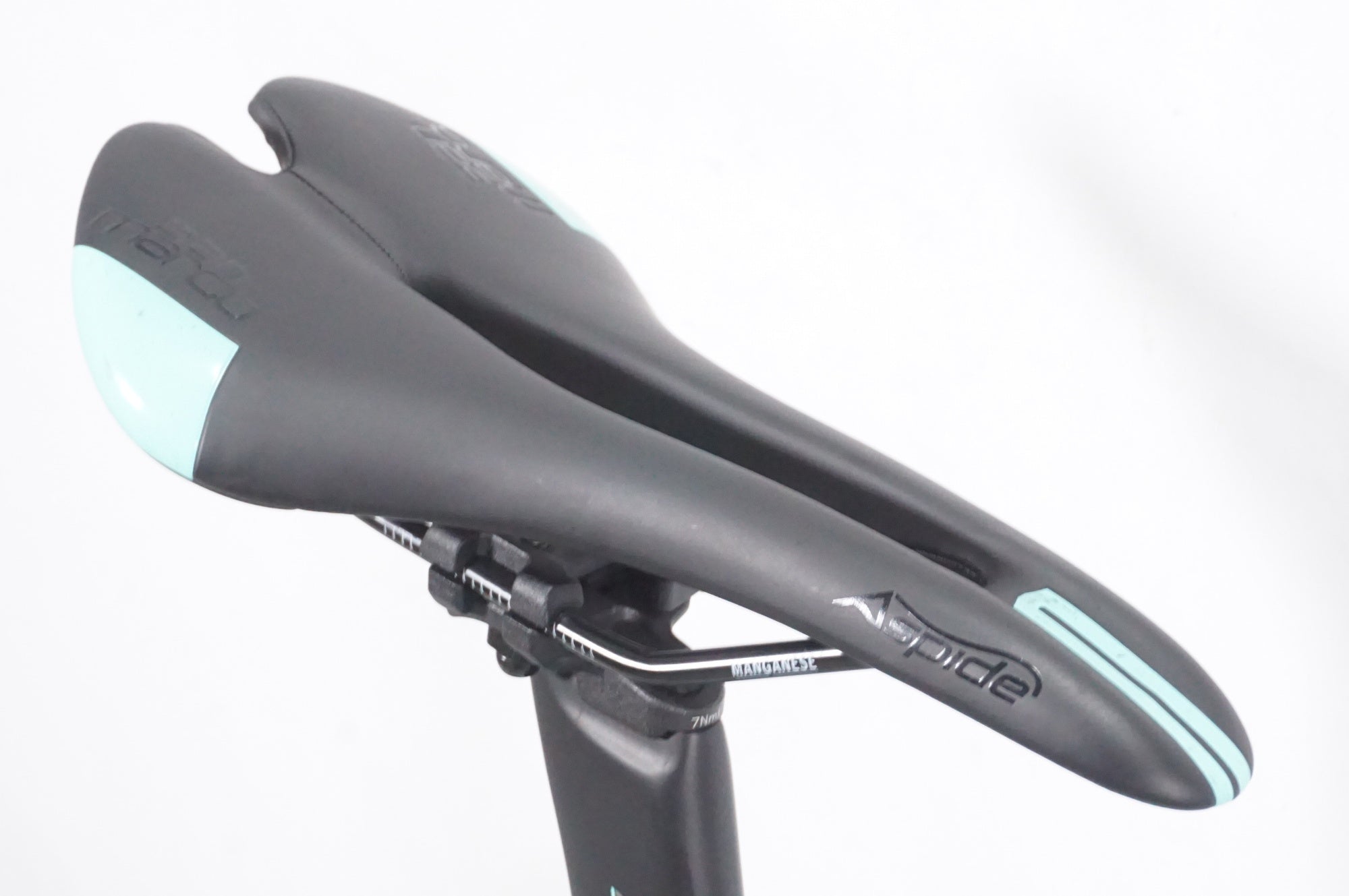 BIANCHI 「ビアンキ」 OLTRE XR3 105 2019年モデル ロードバイク / AKIBA店